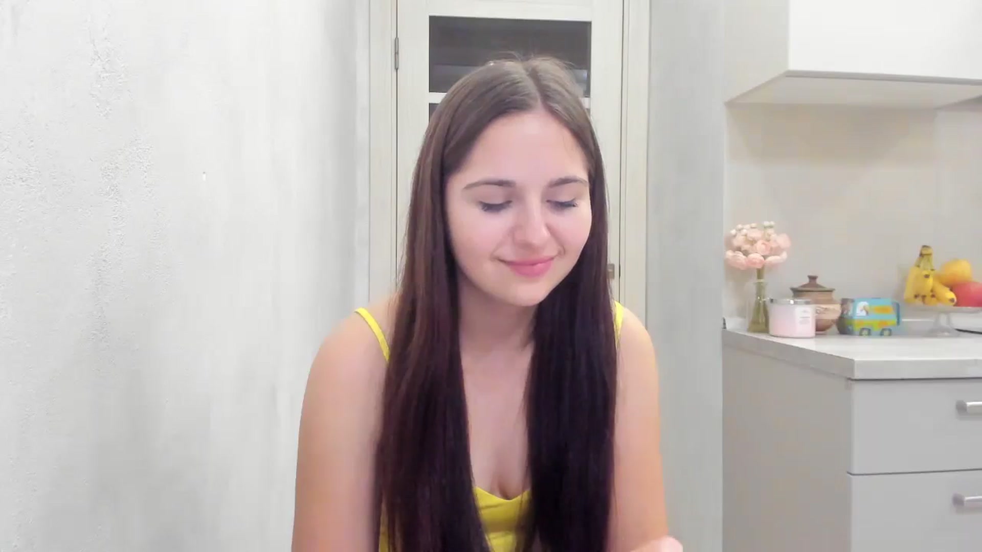 Gallery image thumbnail from Miss_Peach_'s myfreecams stream on, 03/21/2026, 19:32 image 14 of 20