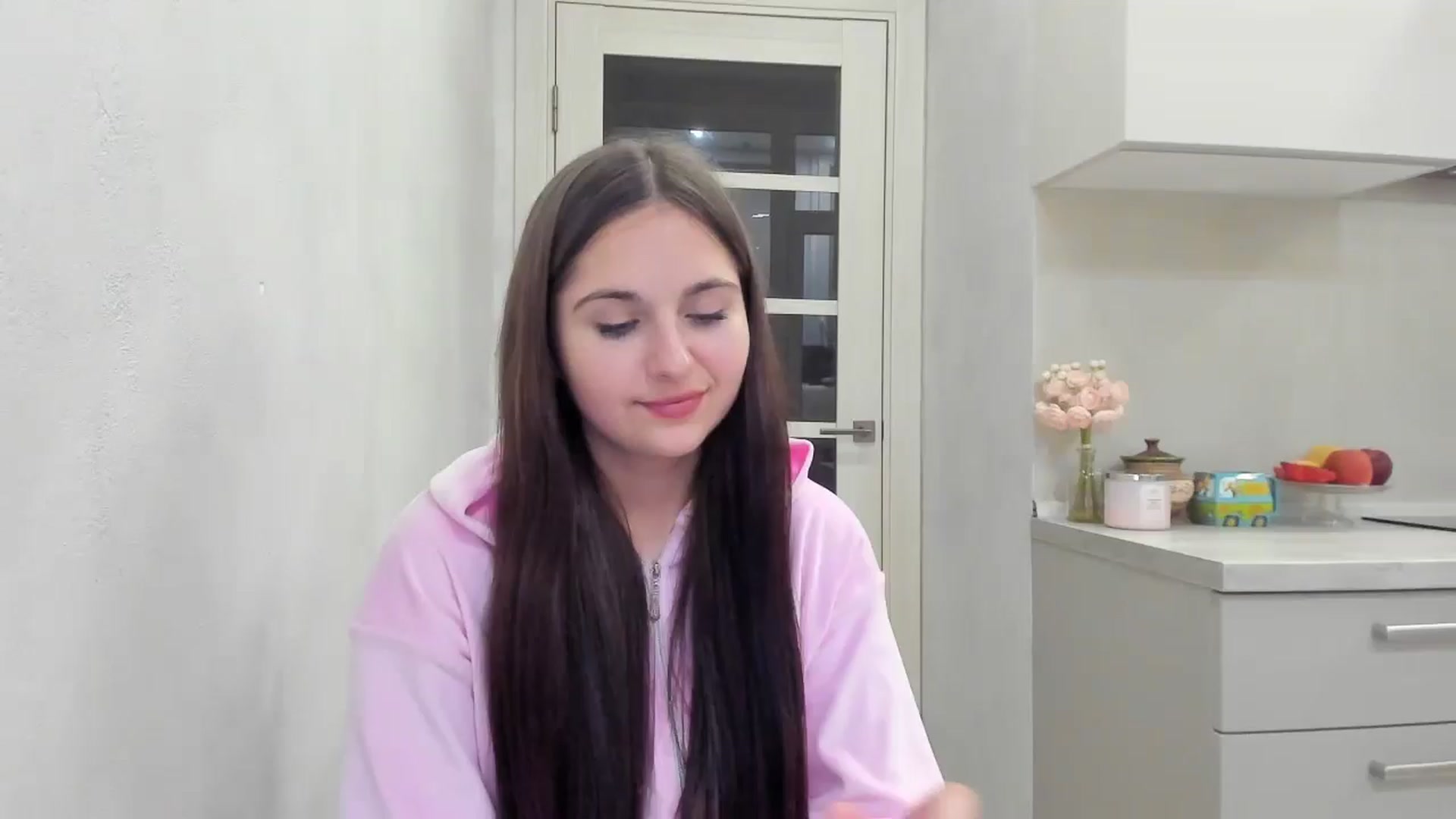 Gallery image thumbnail from Miss_Peach_'s myfreecams stream on, 03/24/2026, 18:18 image 1 of 20