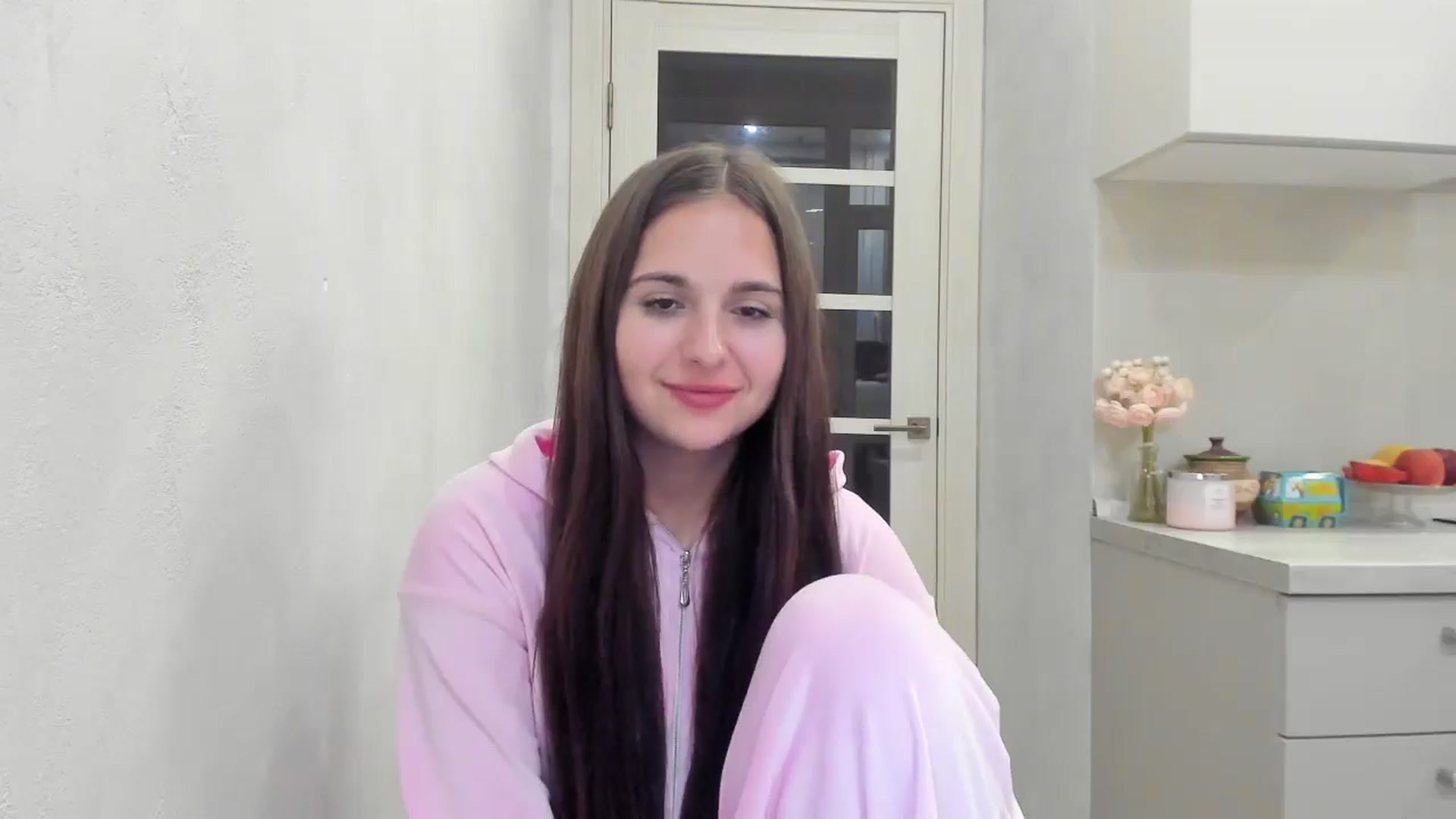 Gallery image thumbnail from Miss_Peach_'s myfreecams stream on, 03/24/2026, 18:18 image 16 of 20