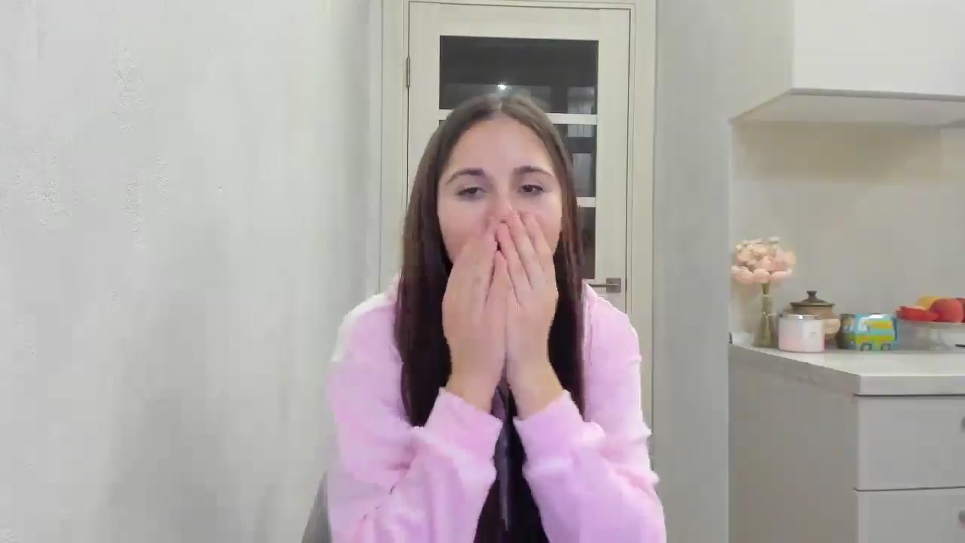 Gallery image thumbnail from Miss_Peach_'s myfreecams stream on, 03/24/2026, 19:29 image 8 of 20