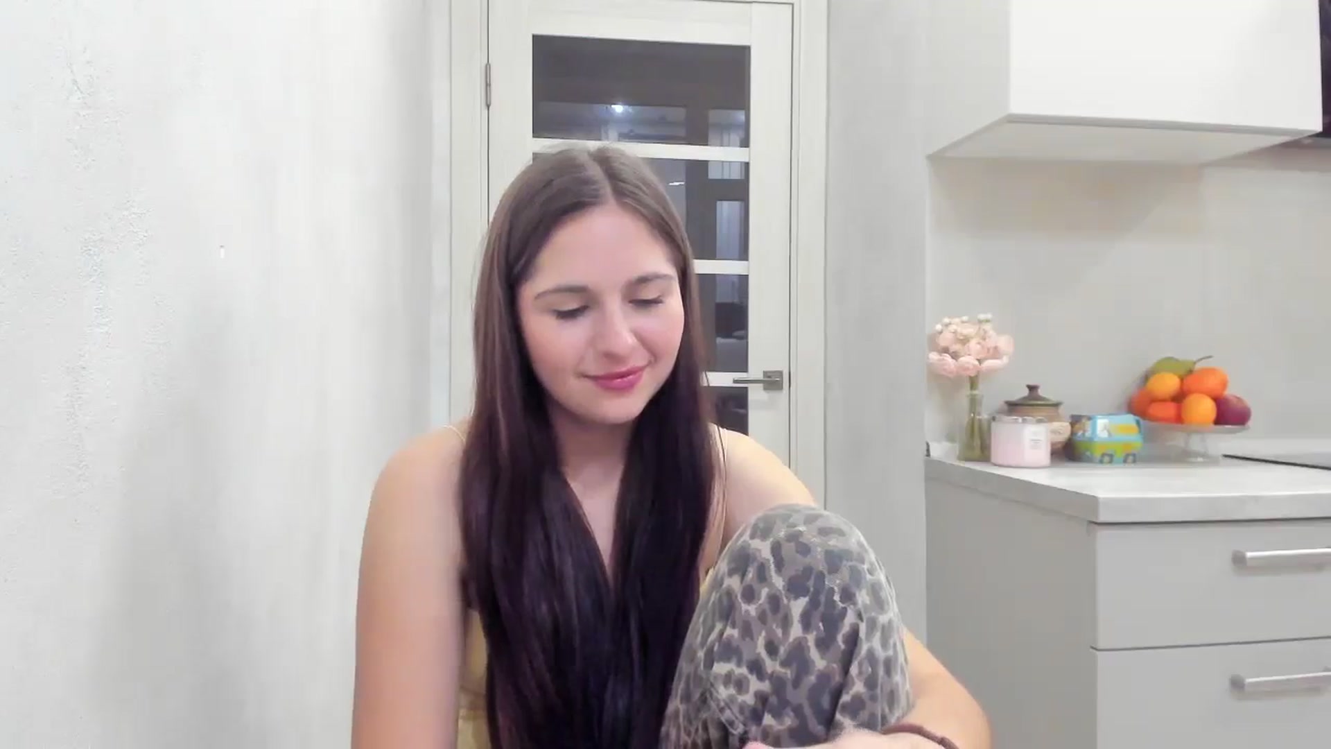 Gallery image thumbnail from Miss_Peach_'s myfreecams stream on, 03/26/2026, 20:12 image 11 of 20