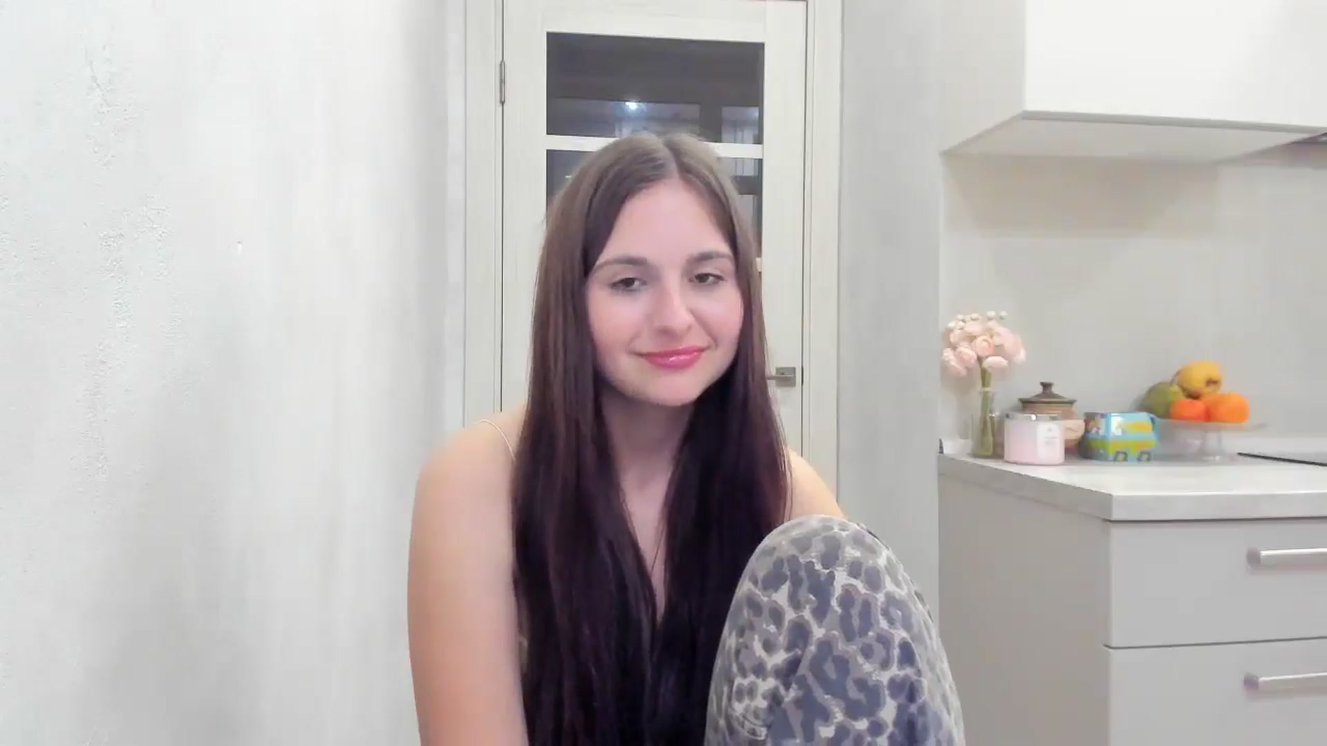 Gallery image thumbnail from Miss_Peach_'s myfreecams stream on, 03/26/2026, 21:50 image 19 of 20