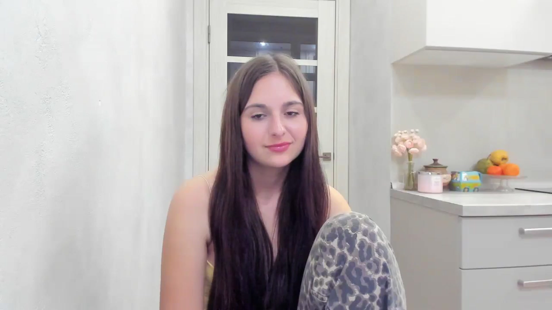 Gallery image thumbnail from Miss_Peach_'s myfreecams stream on, 03/26/2026, 21:50 image 18 of 20