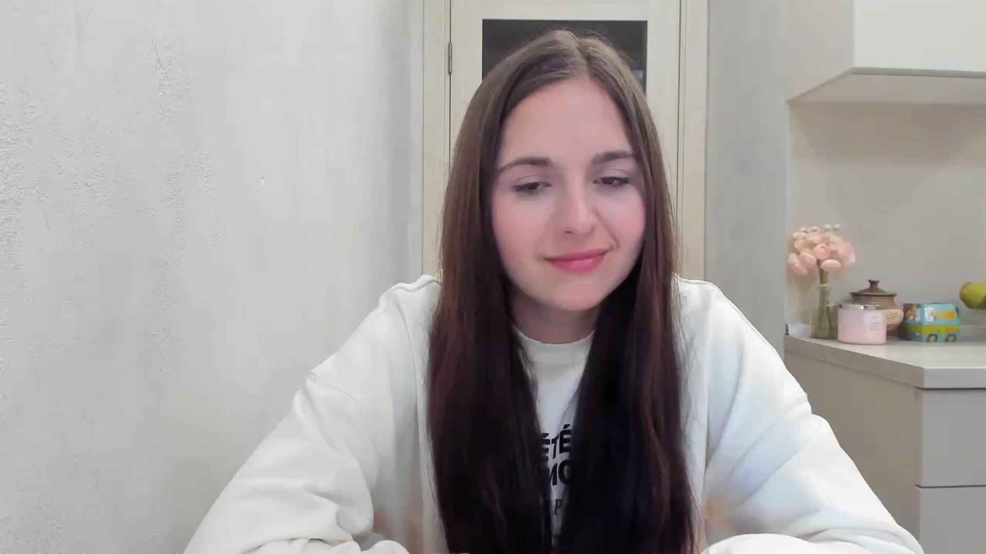 Gallery image thumbnail from Miss_Peach_'s myfreecams stream on, 03/27/2026, 20:37 image 19 of 20