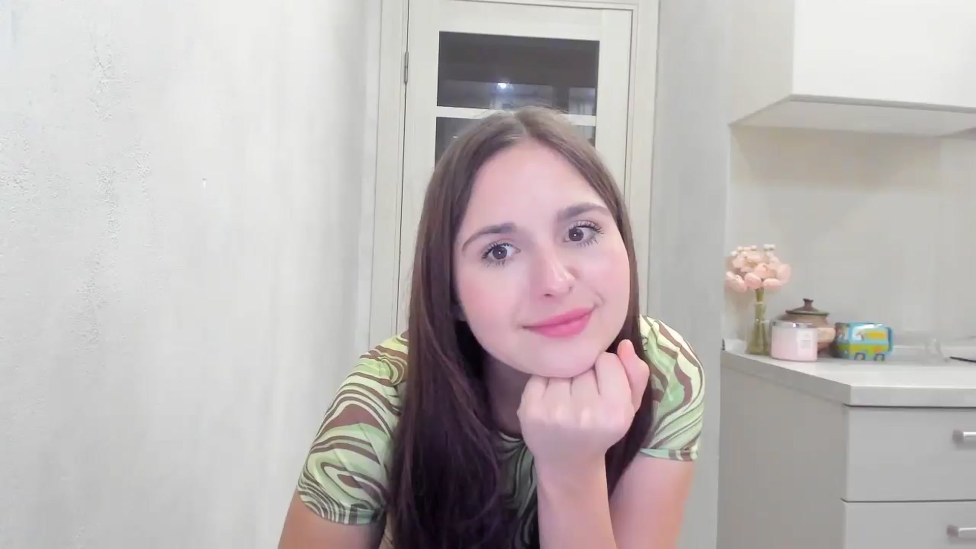 Gallery image thumbnail from Miss_Peach_'s myfreecams stream on, 03/28/2026, 21:41 image 16 of 20