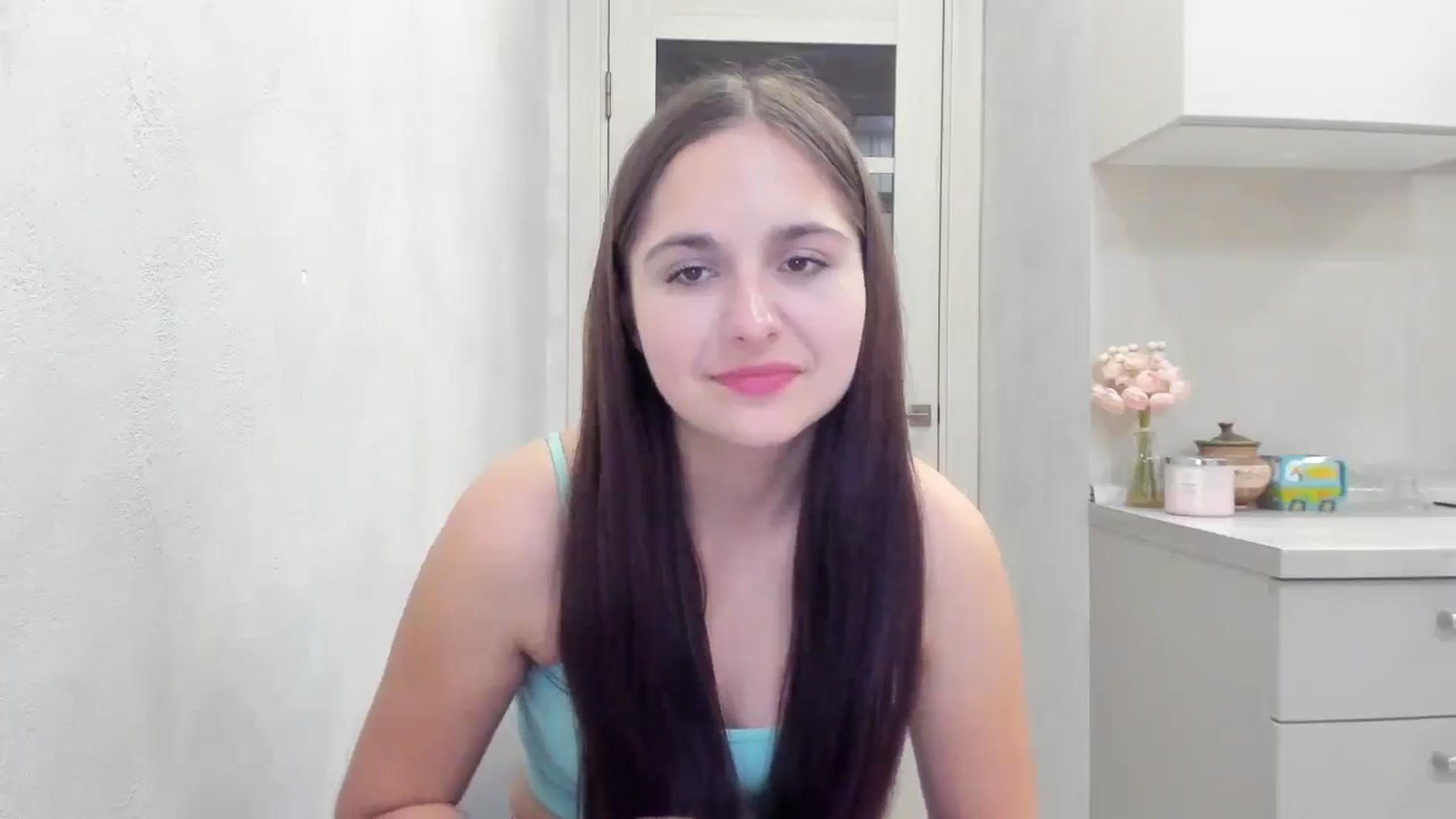 Gallery image thumbnail from Miss_Peach_'s myfreecams stream on, 03/30/2026, 17:25 image 18 of 20