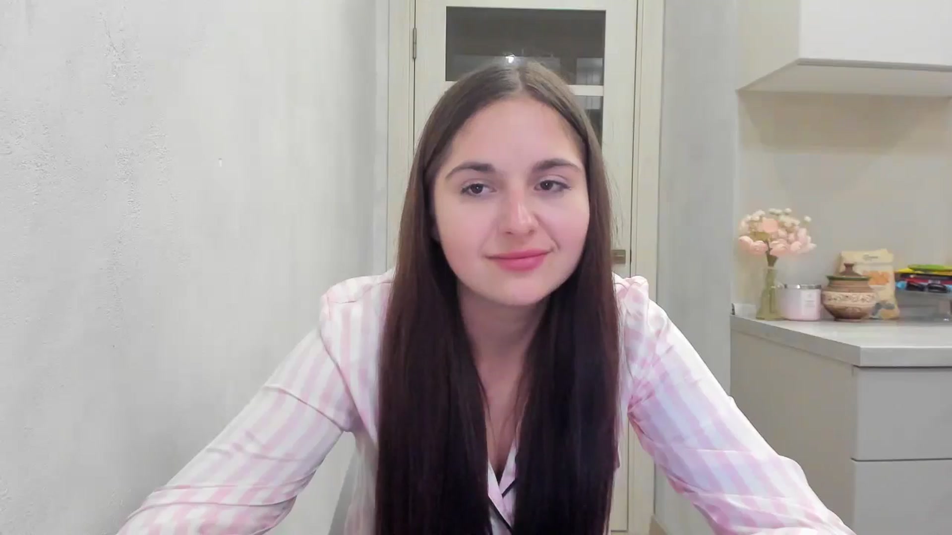 Gallery image thumbnail from Miss_Peach_'s myfreecams stream on, 04/03/2026, 19:37 image 19 of 20