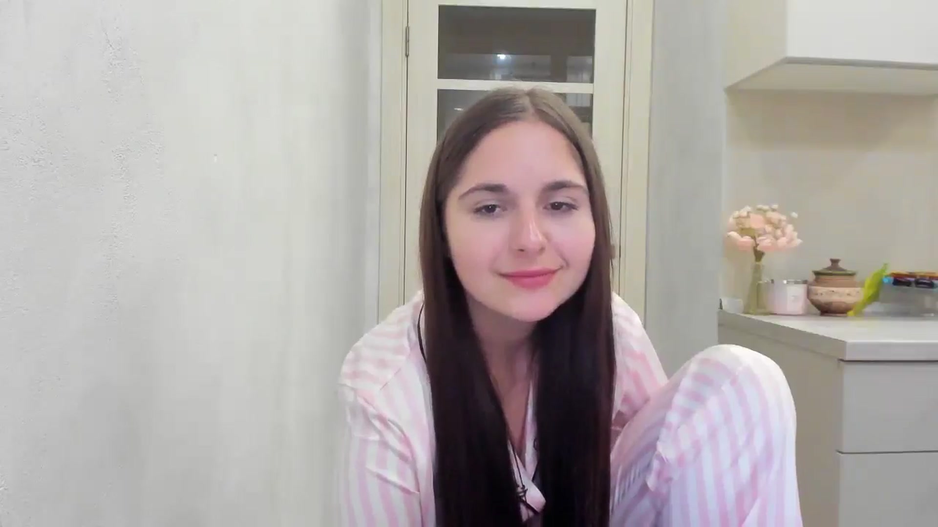 Gallery image thumbnail from Miss_Peach_'s myfreecams stream on, 04/03/2026, 20:34 image 9 of 20