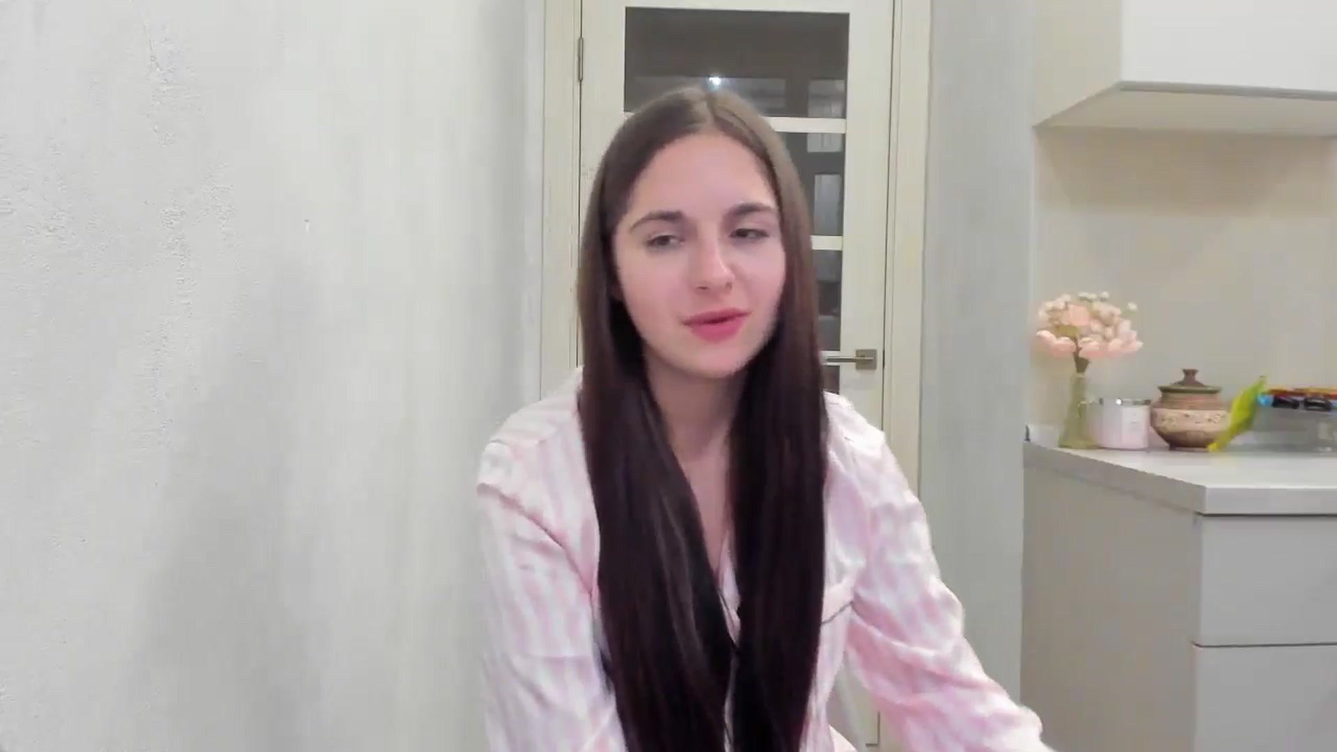 Gallery image thumbnail from Miss_Peach_'s myfreecams stream on, 04/03/2026, 20:34 image 18 of 20