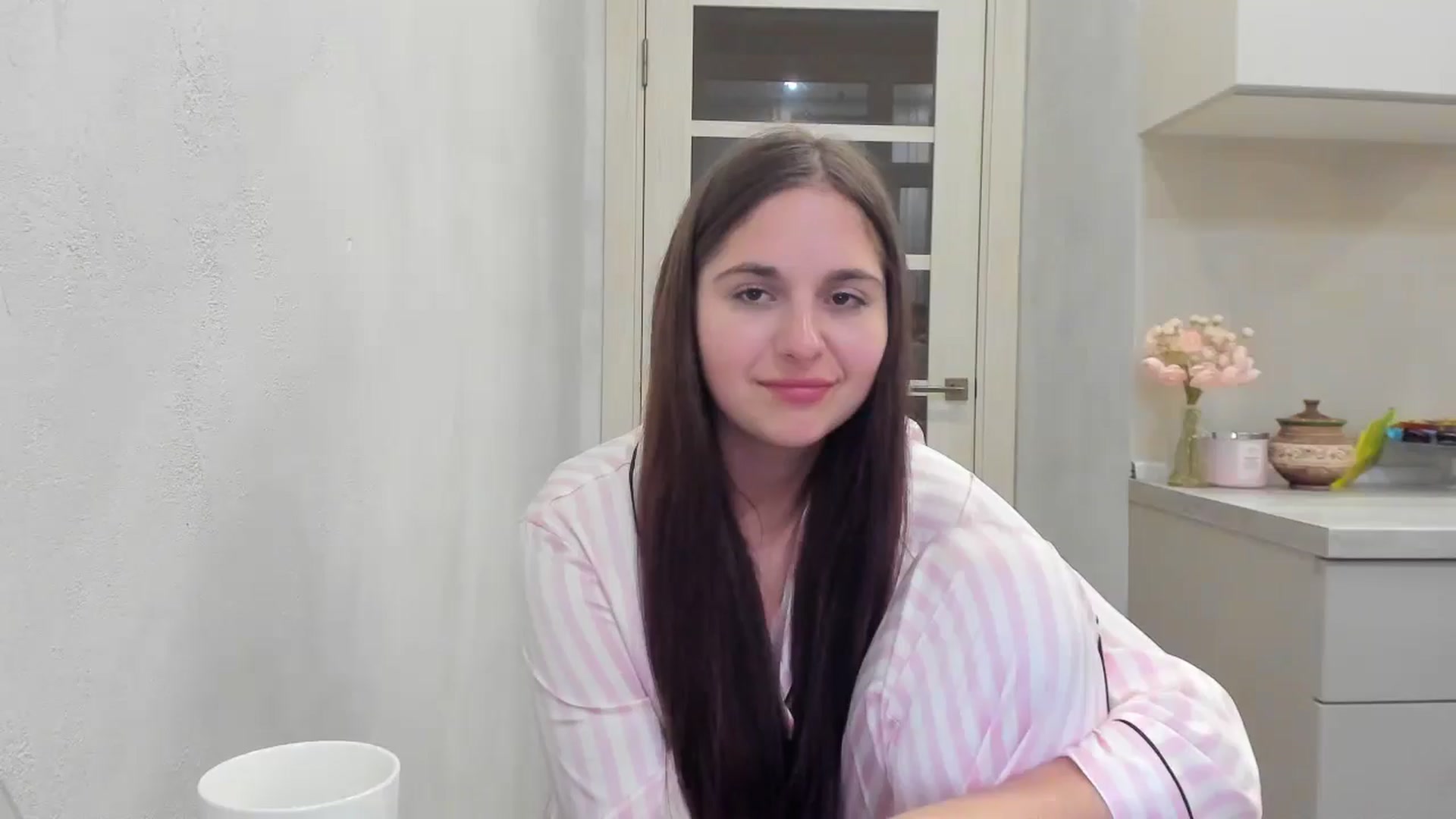 Gallery image thumbnail from Miss_Peach_'s myfreecams stream on, 04/03/2026, 21:23 image 14 of 20
