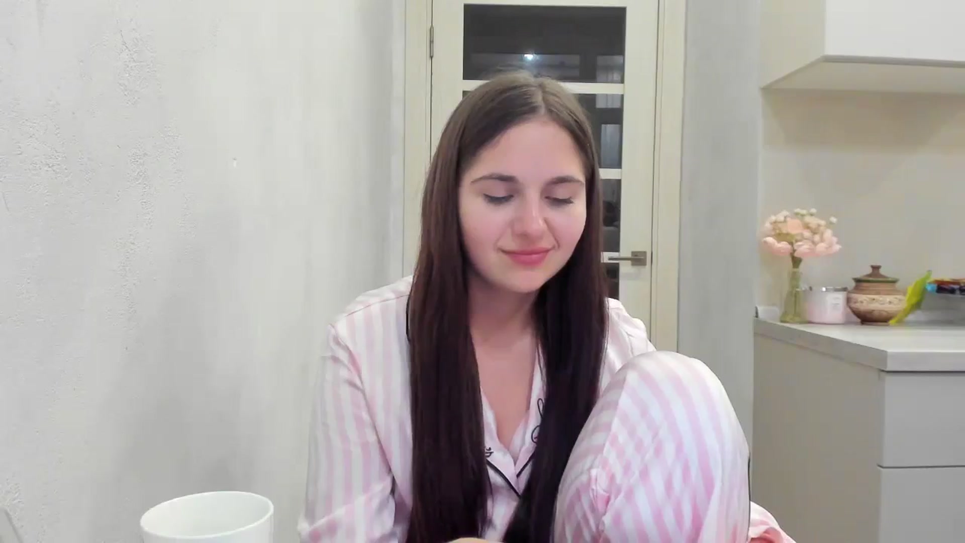 Gallery image thumbnail from Miss_Peach_'s myfreecams stream on, 04/03/2026, 22:47 image 4 of 20