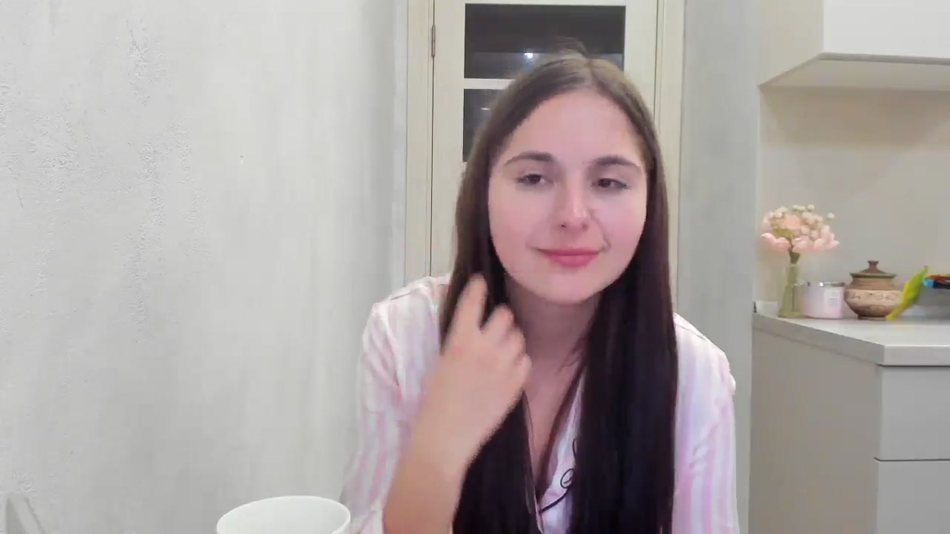 Gallery image thumbnail from Miss_Peach_'s myfreecams stream on, 04/03/2026, 22:47 image 9 of 20