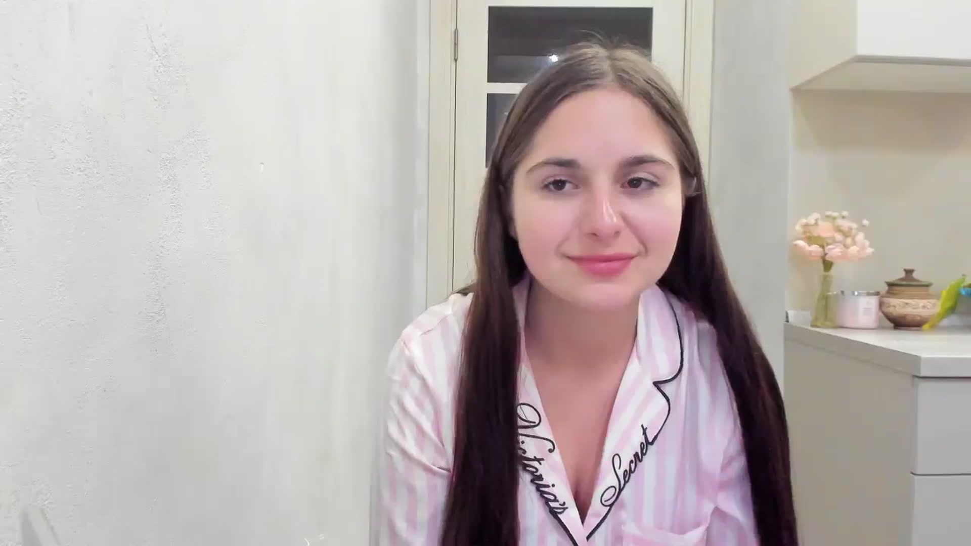 Gallery image thumbnail from Miss_Peach_'s myfreecams stream on, 04/03/2026, 22:47 image 16 of 20