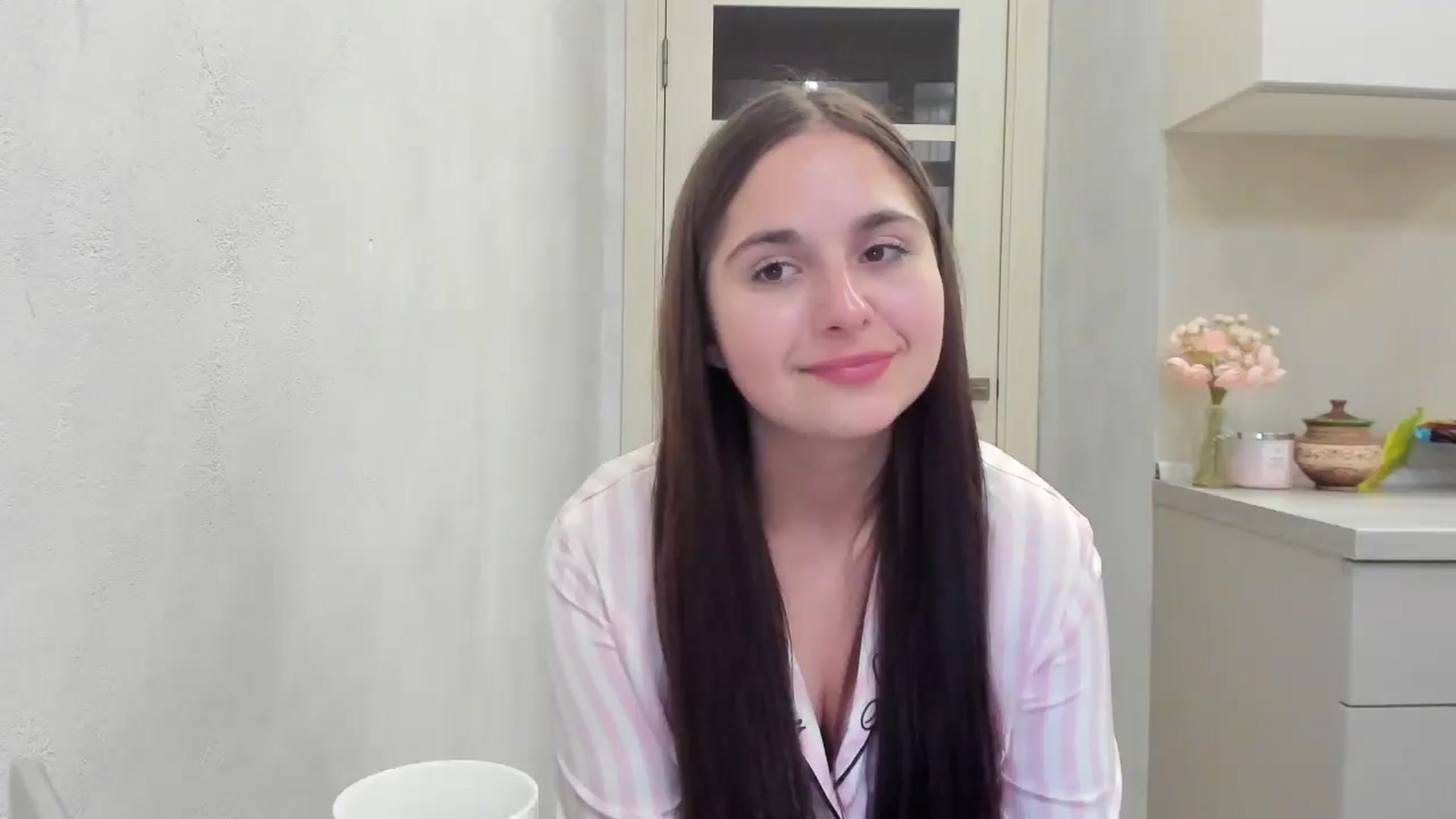 Gallery image thumbnail from Miss_Peach_'s myfreecams stream on, 04/03/2026, 22:47 image 8 of 20