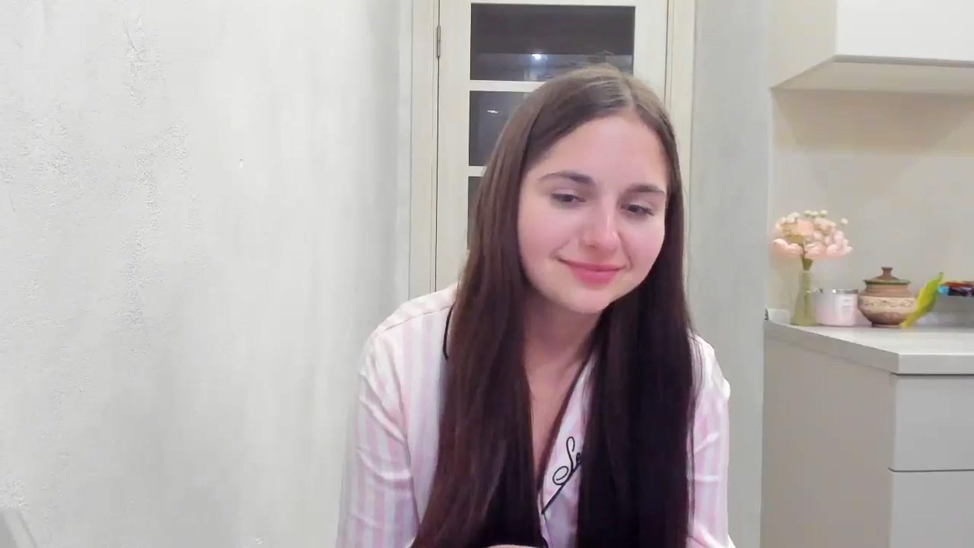 Gallery image thumbnail from Miss_Peach_'s myfreecams stream on, 04/03/2026, 22:47 image 13 of 20