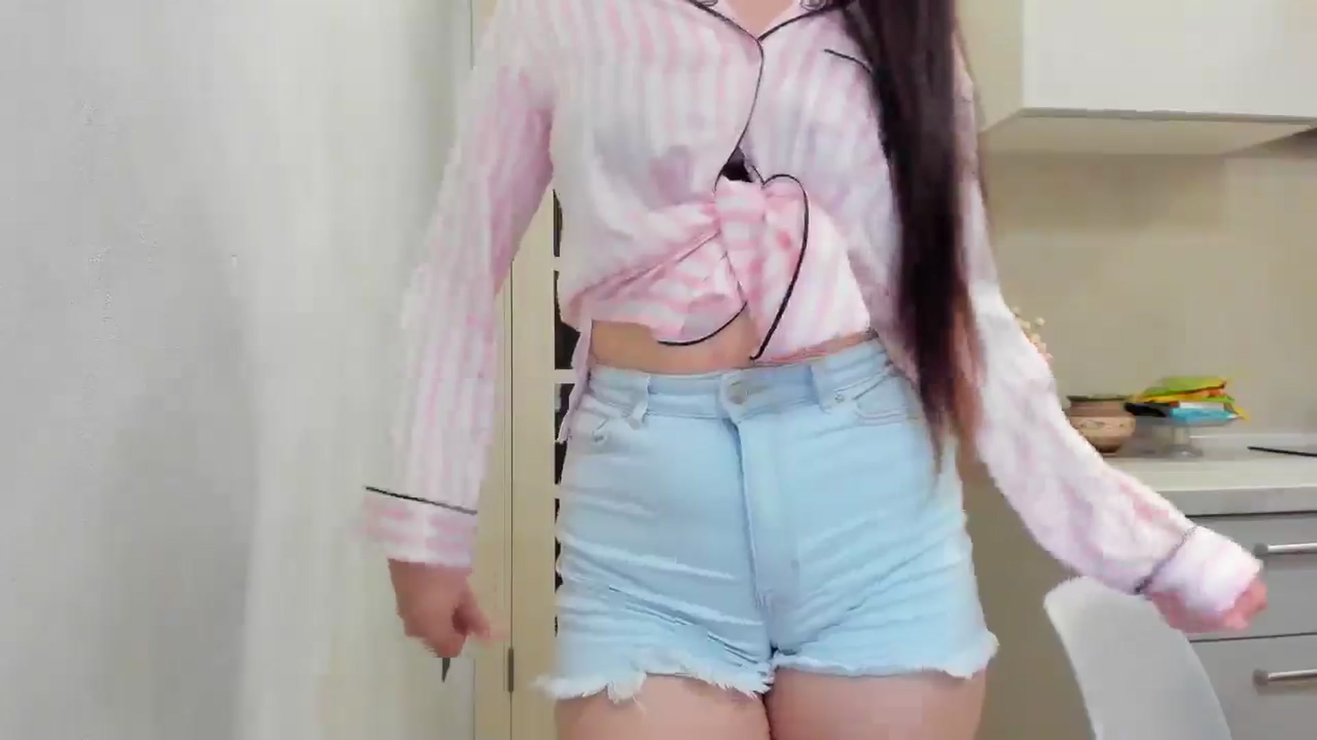 Gallery image thumbnail from Miss_Peach_'s myfreecams stream on, 04/04/2026, 21:24 image 18 of 20