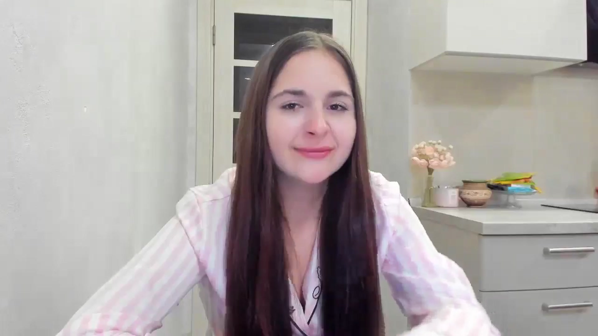Gallery image thumbnail from Miss_Peach_'s myfreecams stream on, 04/04/2026, 22:47 image 16 of 20