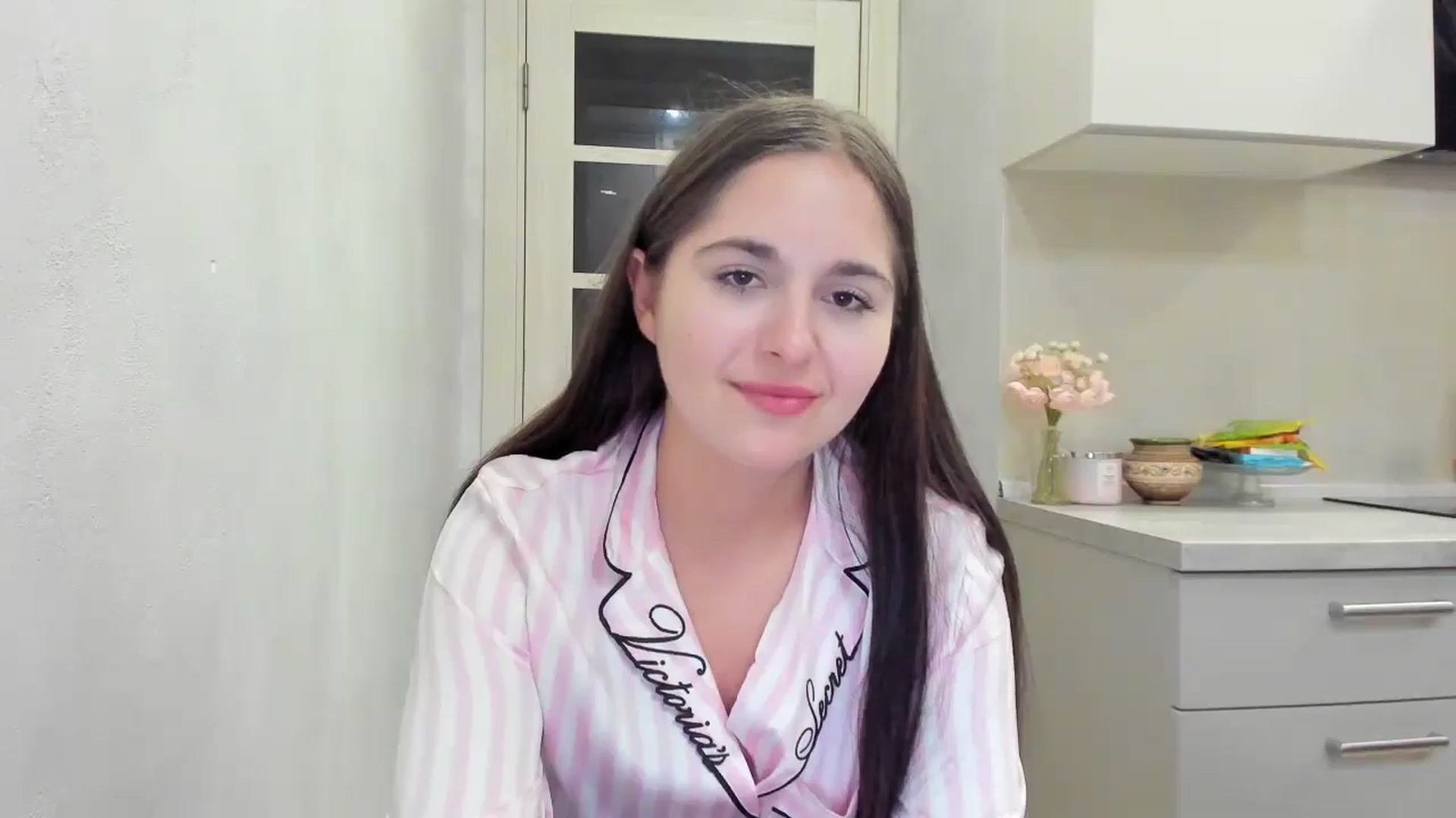 Gallery image thumbnail from Miss_Peach_'s myfreecams stream on, 04/04/2026, 22:47 image 2 of 20