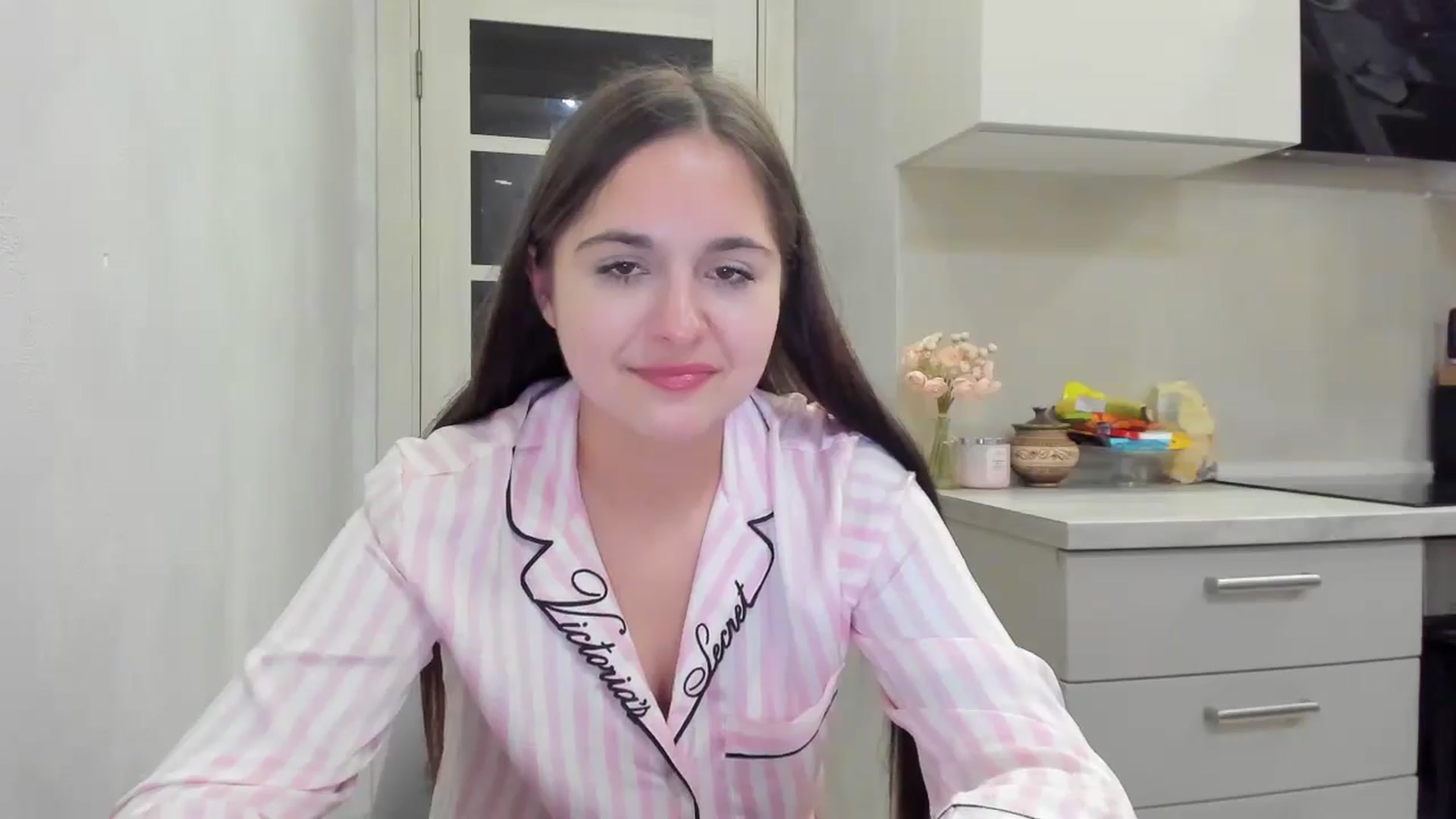 Gallery image thumbnail from Miss_Peach_'s myfreecams stream on, 04/05/2026, 19:40 image 7 of 20