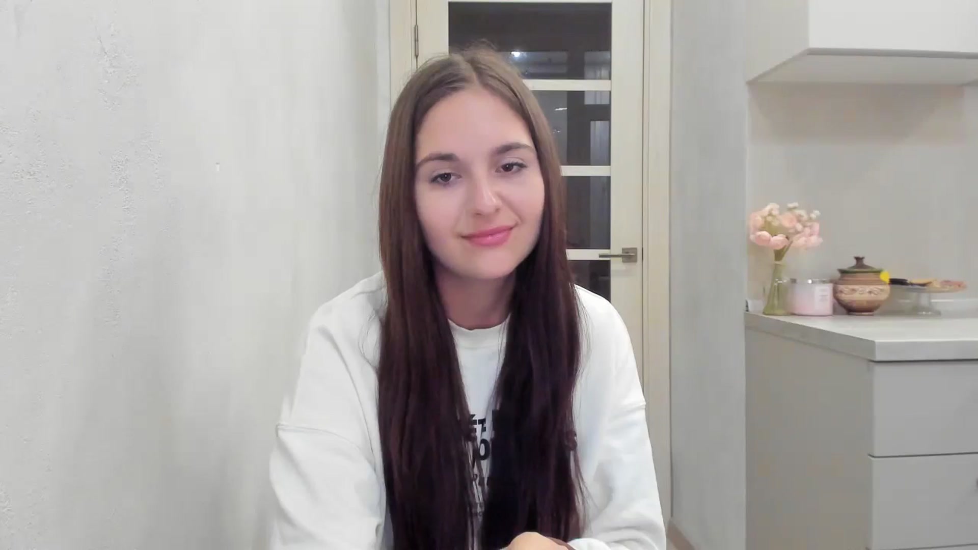 Gallery image thumbnail from Miss_Peach_'s myfreecams stream on, 04/06/2026, 18:02 image 7 of 20