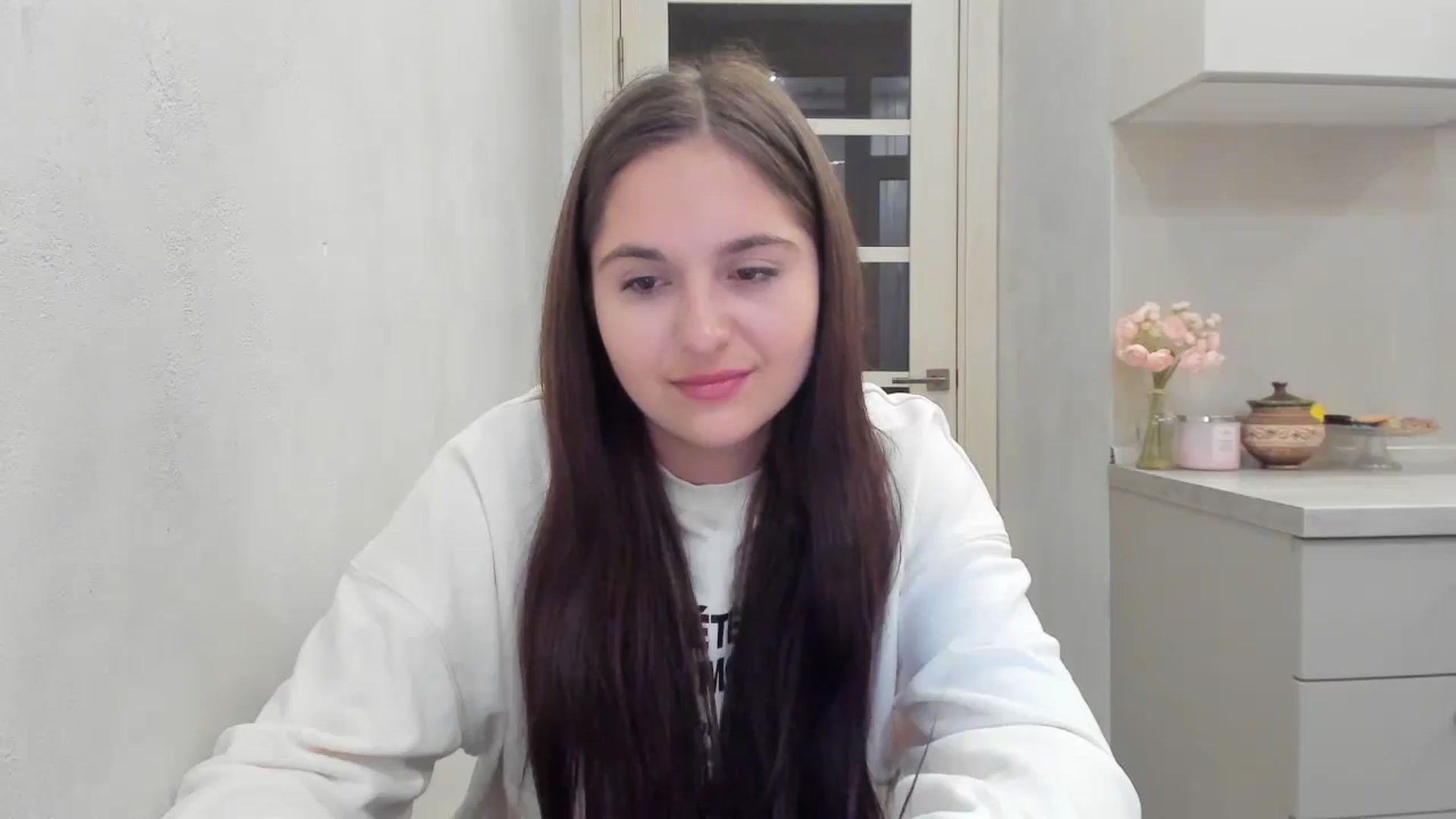 Gallery image thumbnail from Miss_Peach_'s myfreecams stream on, 04/06/2026, 18:02 image 8 of 20