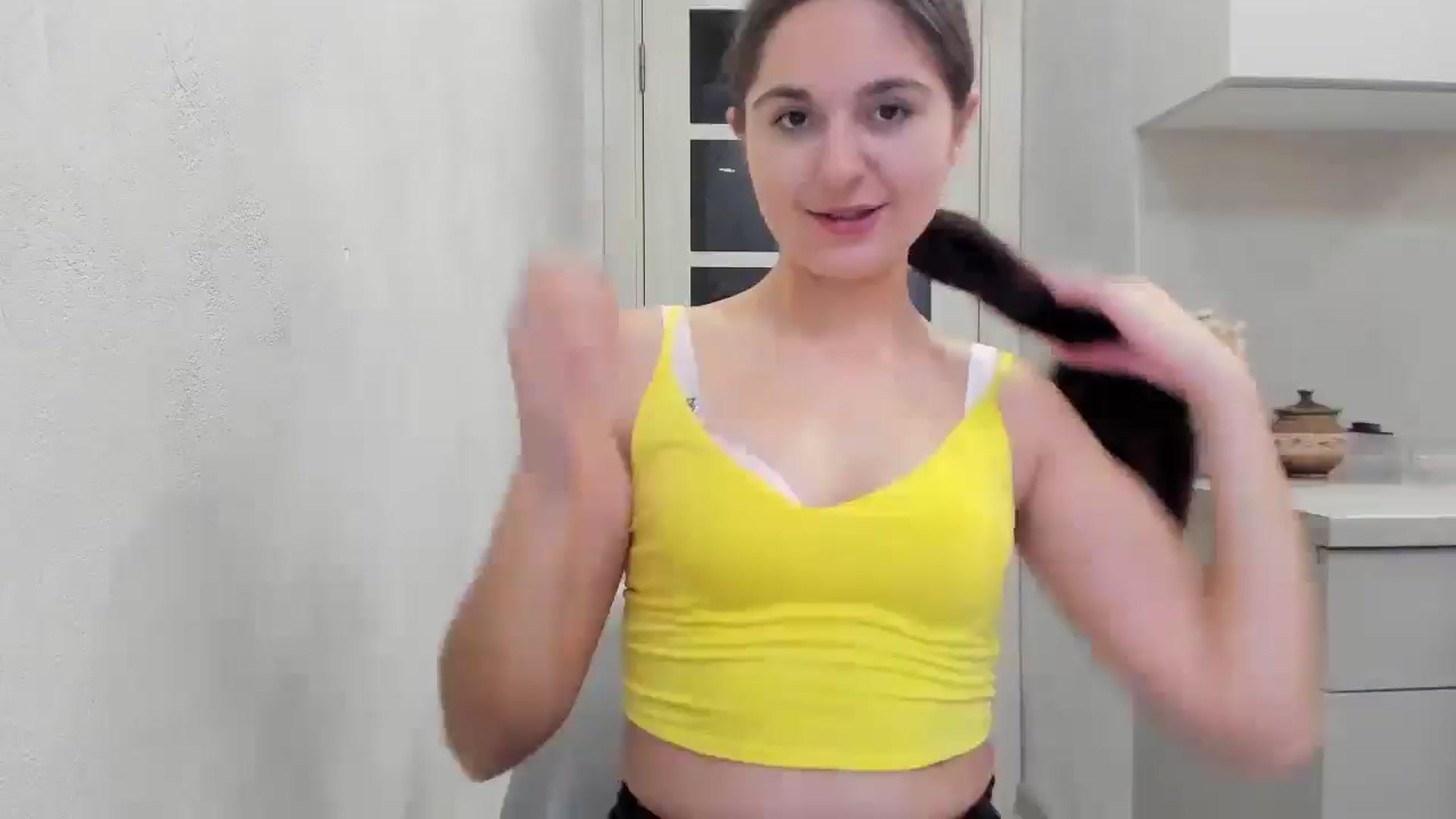 Gallery image thumbnail from Miss_Peach_'s myfreecams stream on, 04/06/2026, 23:36 image 1 of 20