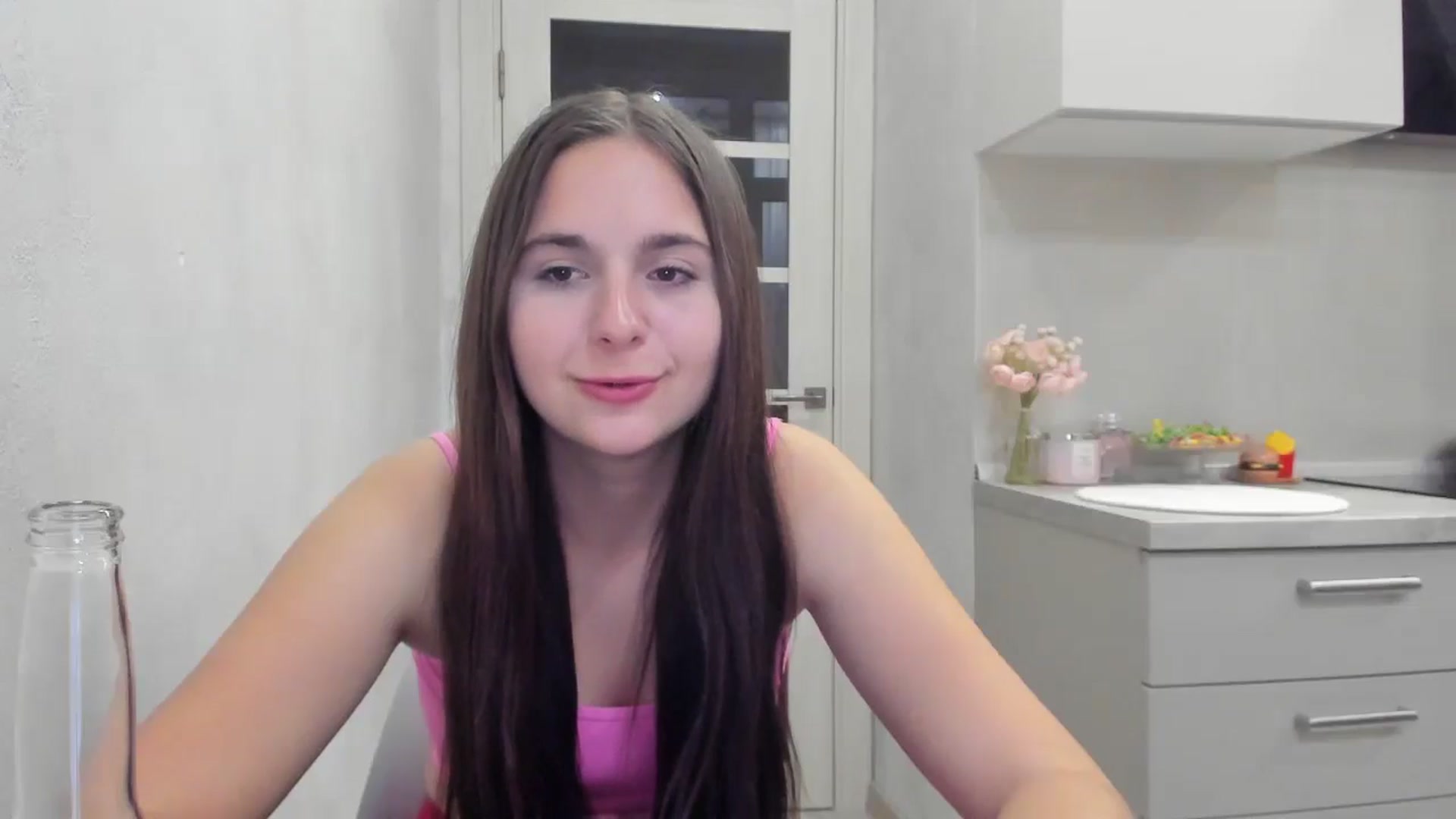 Gallery image thumbnail from Miss_Peach_'s myfreecams stream on, 04/08/2026, 23:55 image 2 of 20