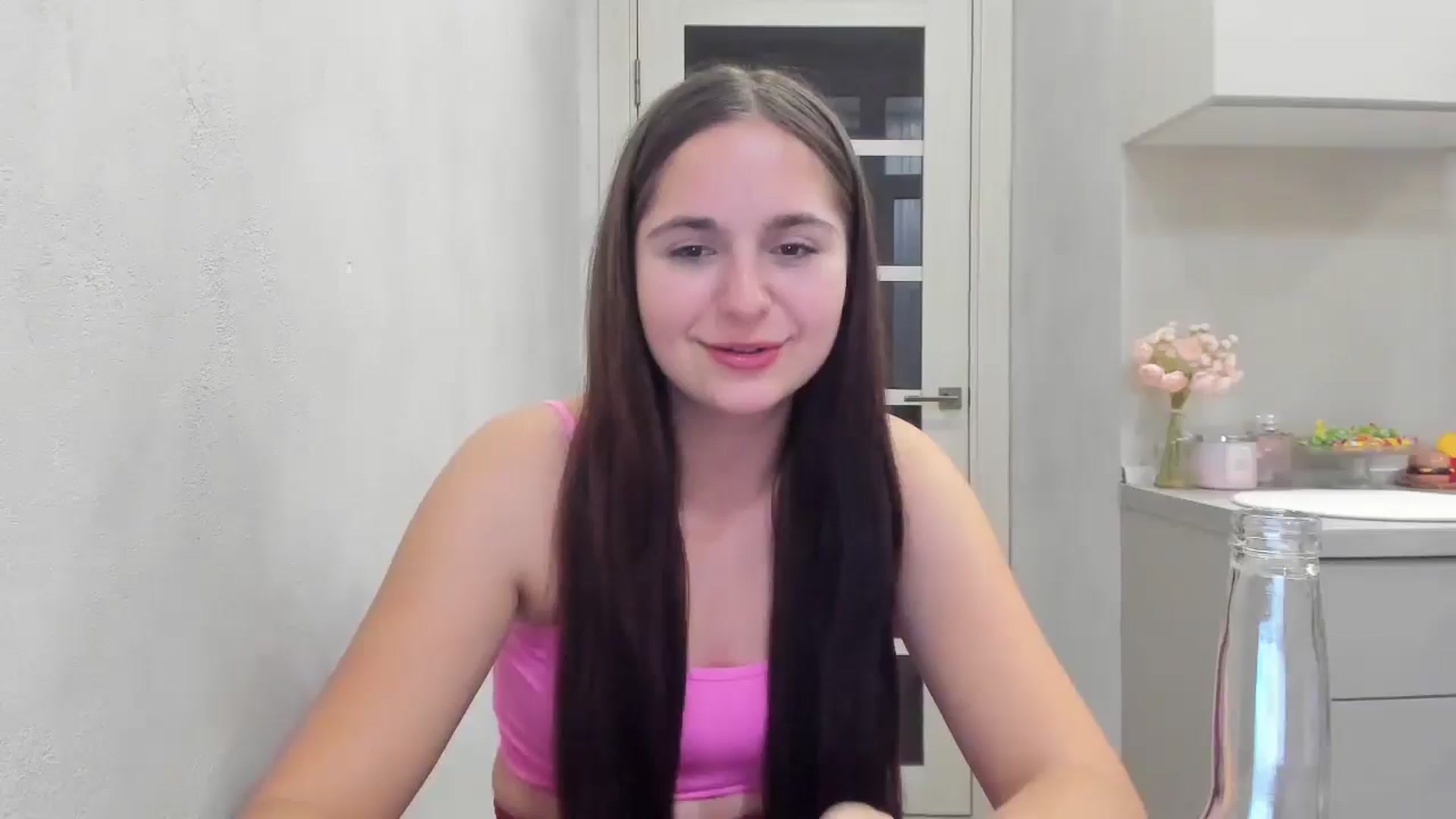 Gallery image thumbnail from Miss_Peach_'s myfreecams stream on, 04/09/2026, 01:17 image 1 of 20