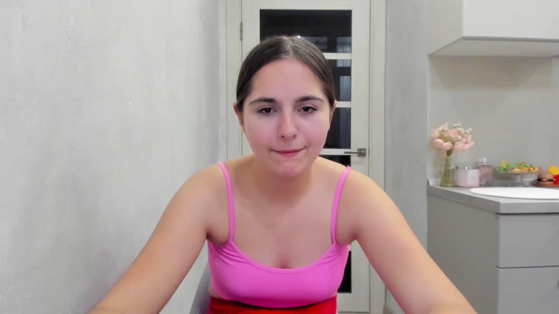 Gallery image thumbnail from Miss_Peach_'s myfreecams stream on, 04/09/2026, 01:17 image 14 of 20