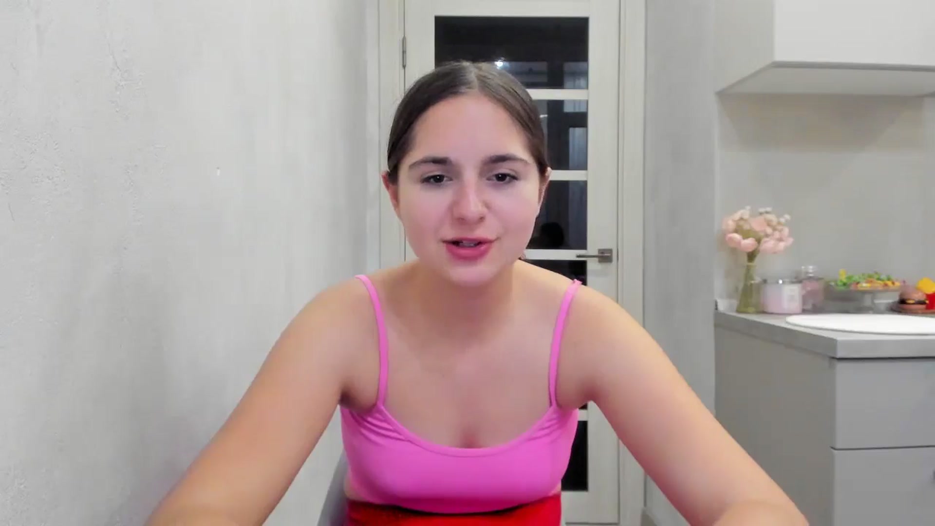 Gallery image thumbnail from Miss_Peach_'s myfreecams stream on, 04/09/2026, 01:17 image 15 of 20
