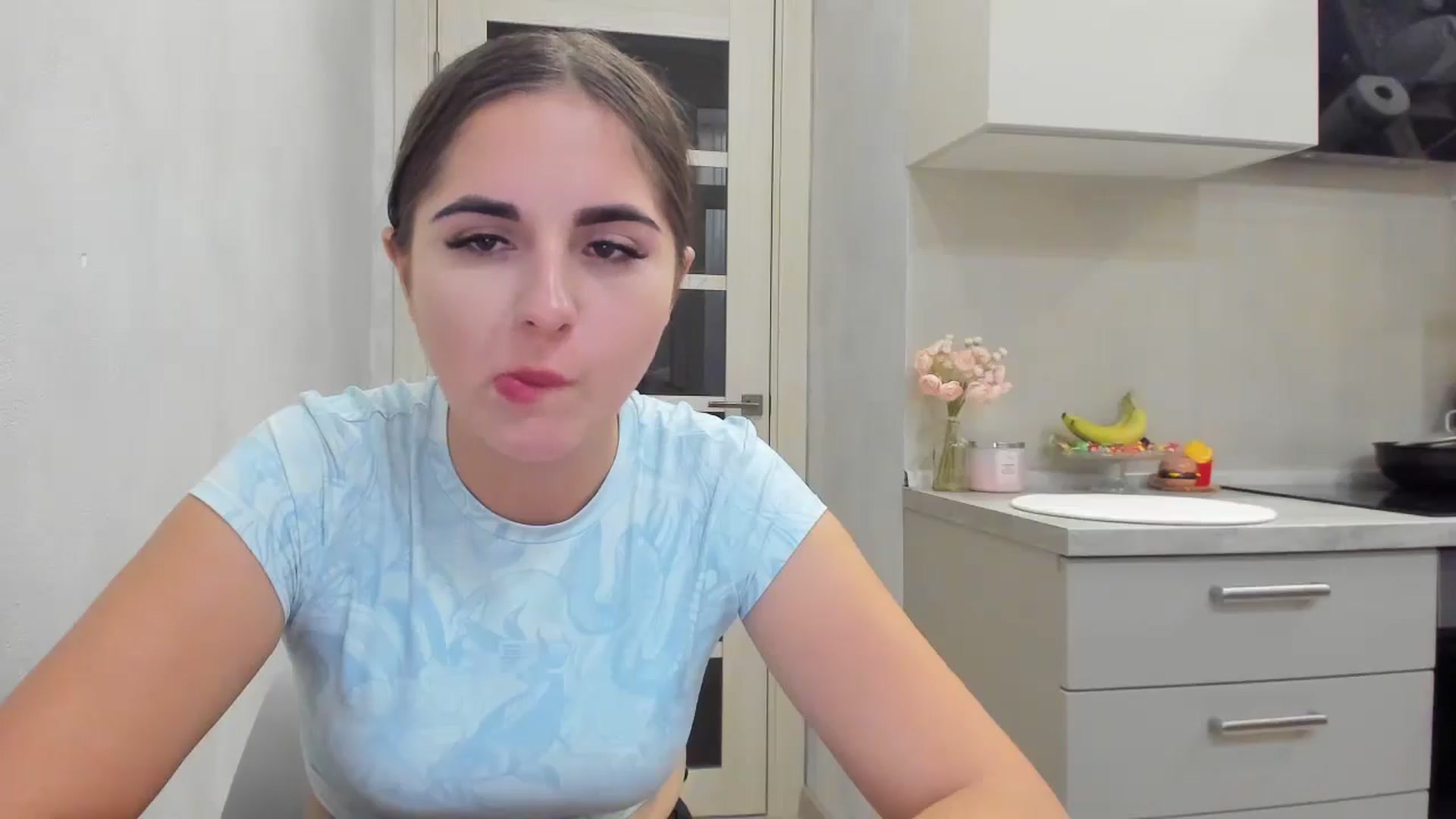 Gallery image thumbnail from Miss_Peach_'s myfreecams stream on, 04/09/2026, 22:26 image 8 of 20