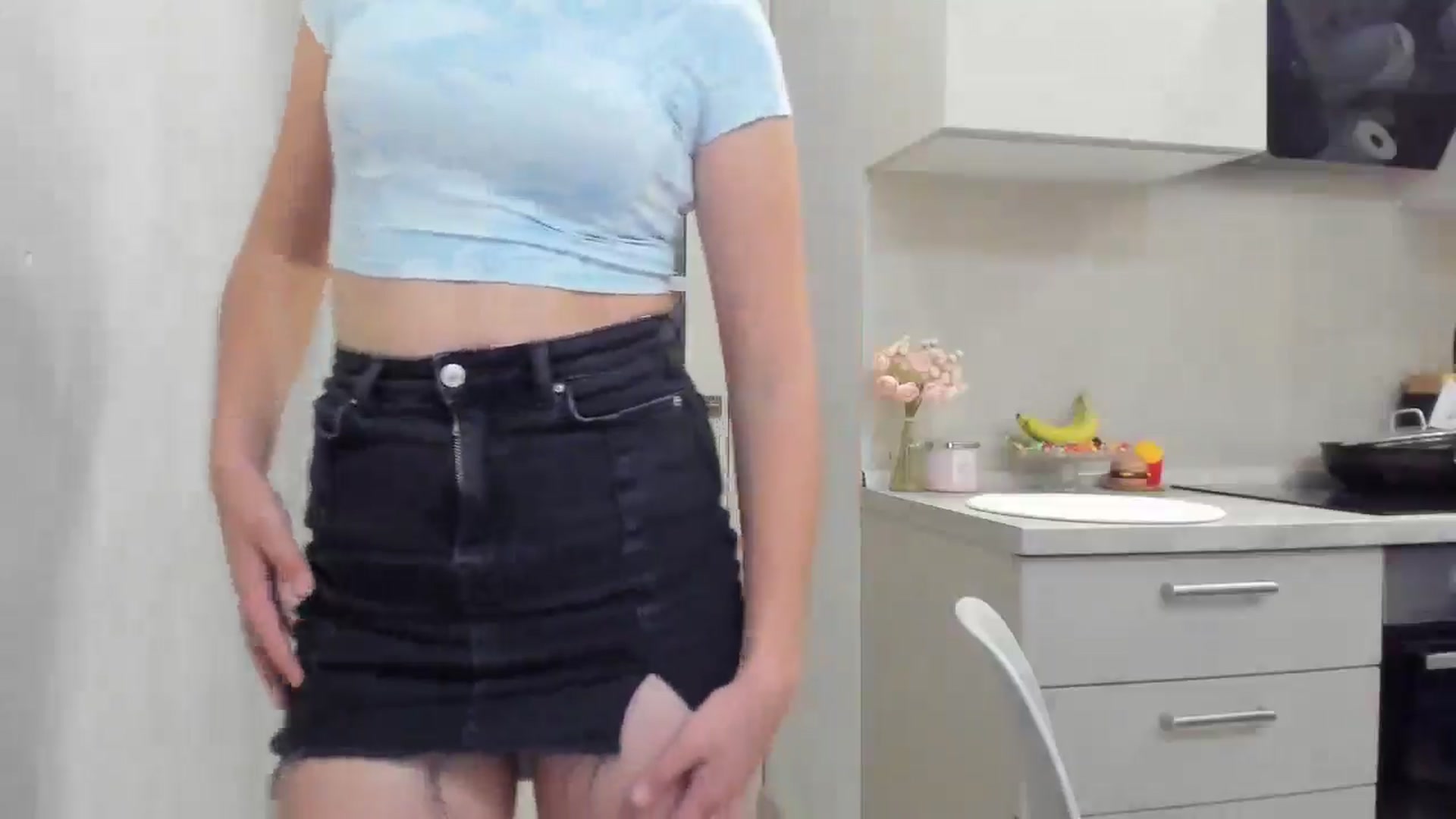 Gallery image thumbnail from Miss_Peach_'s myfreecams stream on, 04/09/2026, 23:14 image 17 of 20