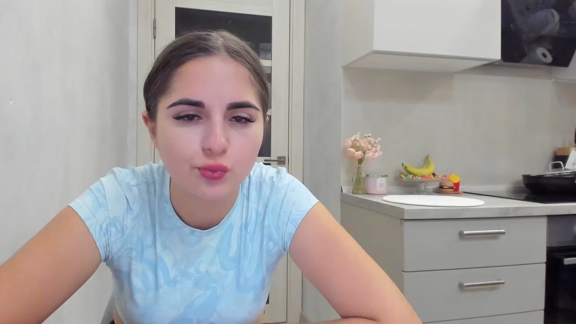 Gallery image thumbnail from Miss_Peach_'s myfreecams stream on, 04/09/2026, 23:14 image 8 of 20