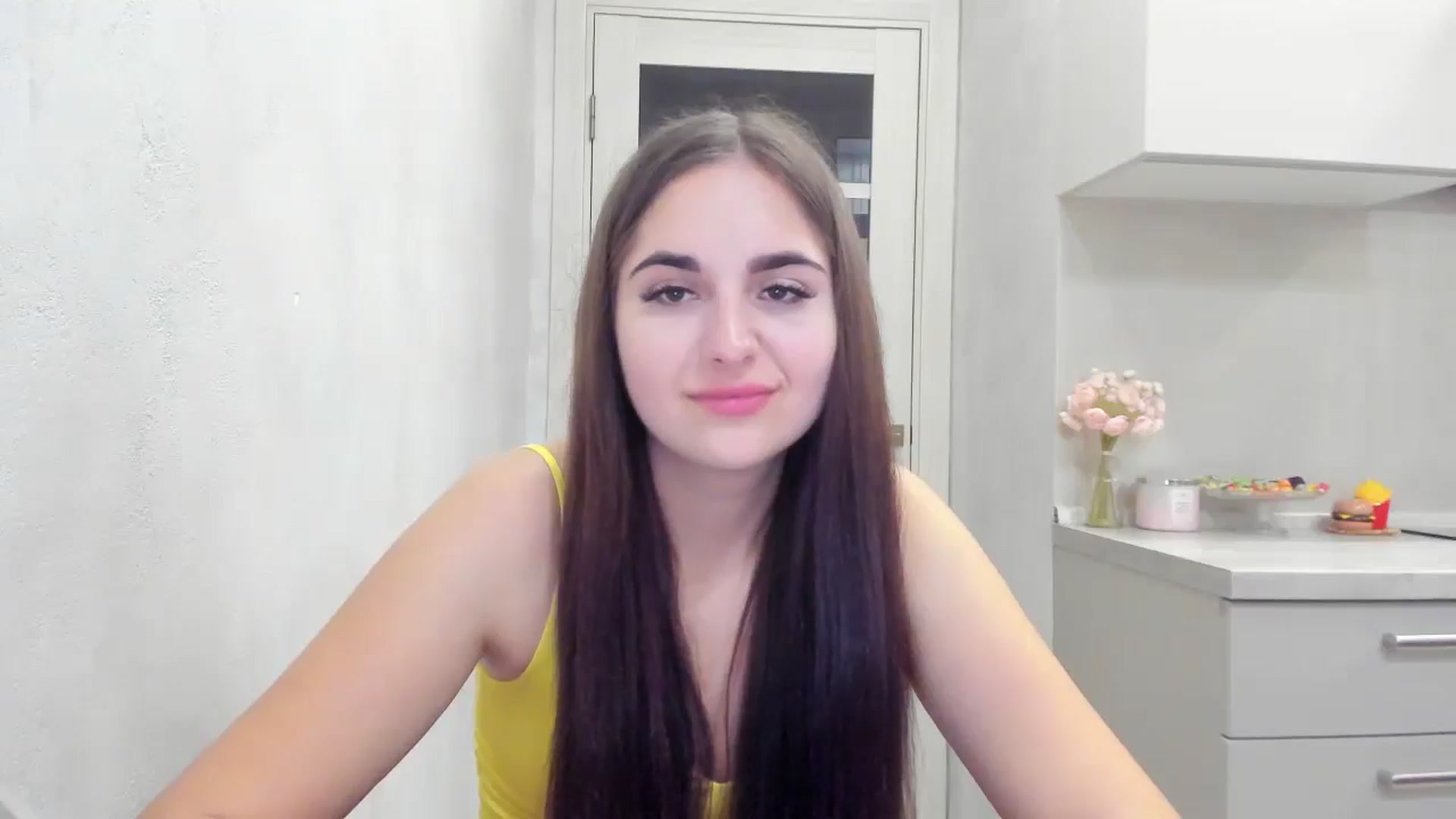 Gallery image thumbnail from Miss_Peach_'s myfreecams stream on, 04/10/2026, 19:30 image 16 of 20