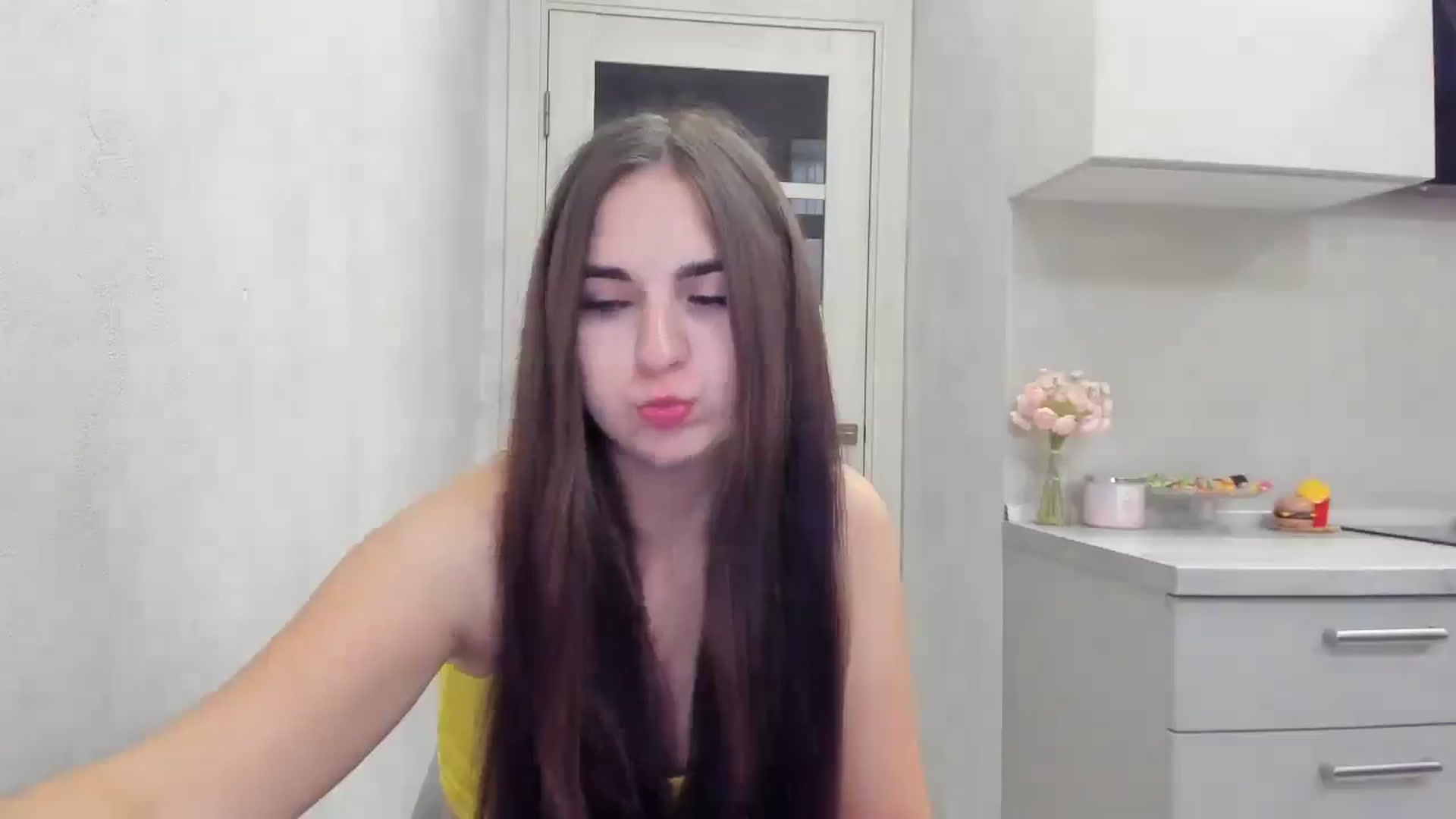 Gallery image thumbnail from Miss_Peach_'s myfreecams stream on, 04/10/2026, 20:44 image 19 of 20