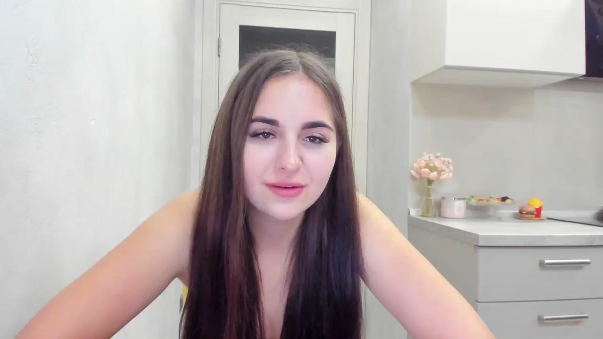 Gallery image thumbnail from Miss_Peach_'s myfreecams stream on, 04/10/2026, 21:33 image 14 of 20