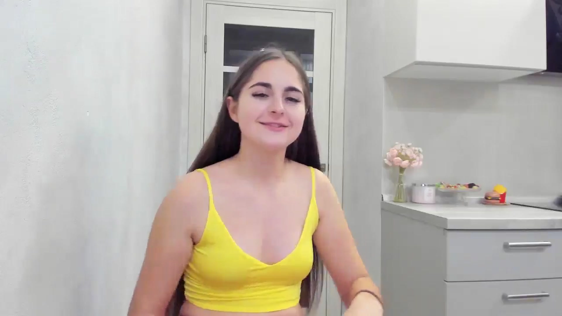 Gallery image thumbnail from Miss_Peach_'s myfreecams stream on, 04/10/2026, 21:33 image 18 of 20
