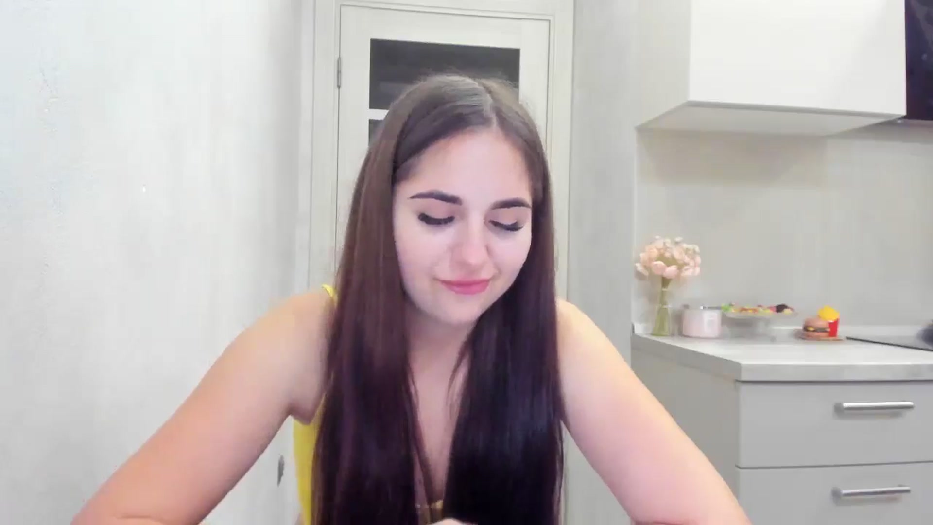 Gallery image thumbnail from Miss_Peach_'s myfreecams stream on, 04/10/2026, 21:33 image 2 of 20