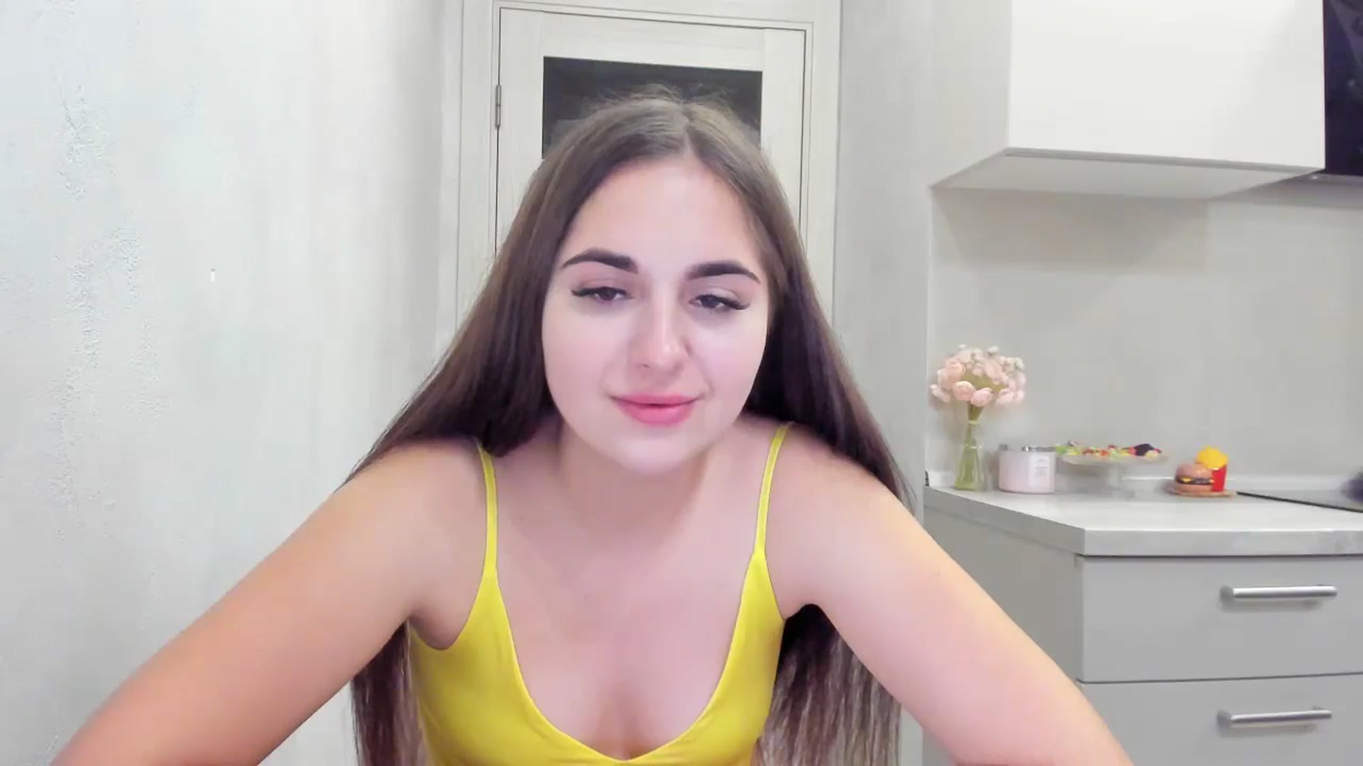 Gallery image thumbnail from Miss_Peach_'s myfreecams stream on, 04/10/2026, 21:33 image 19 of 20