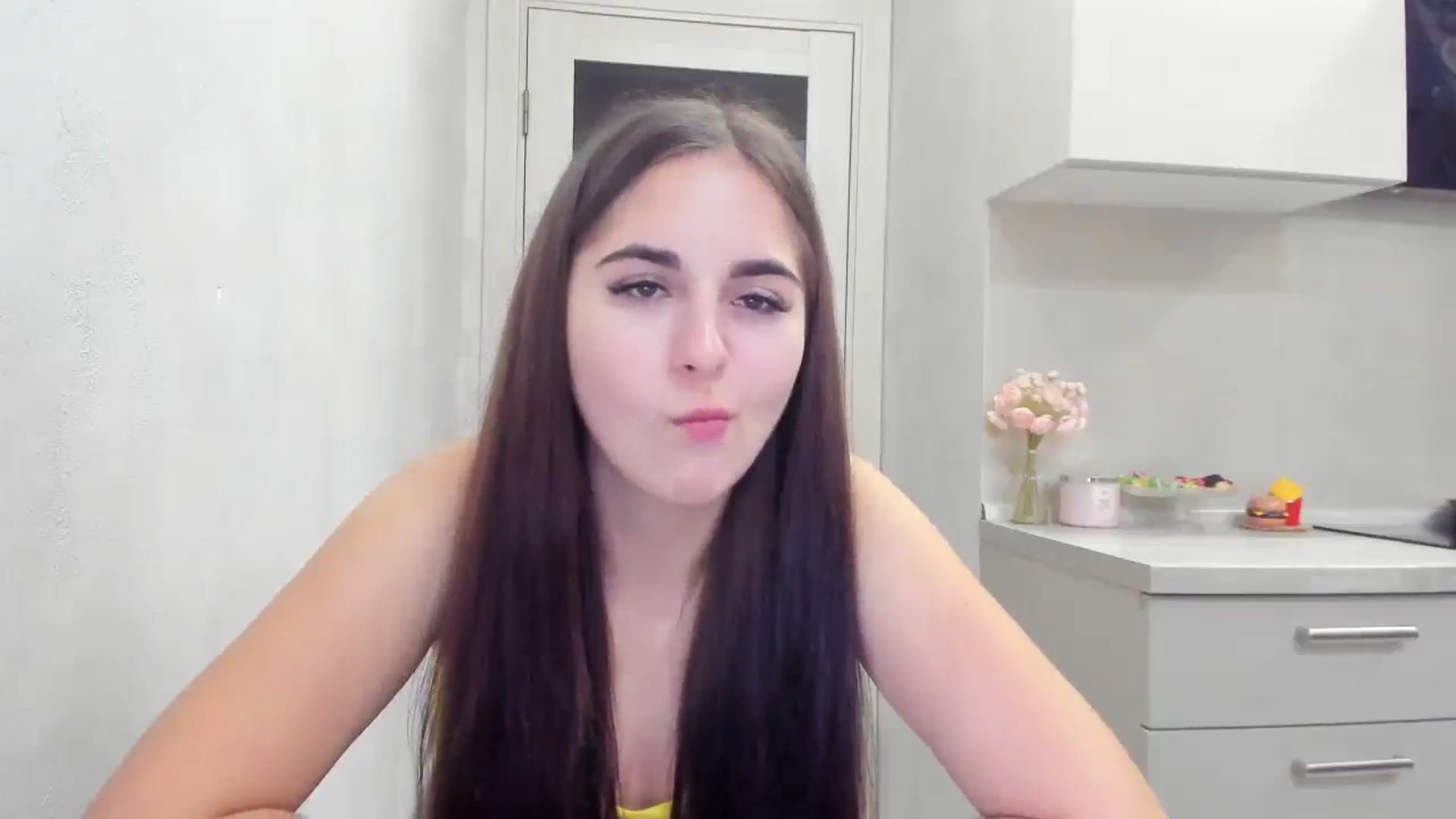Gallery image thumbnail from Miss_Peach_'s myfreecams stream on, 04/10/2026, 22:38 image 16 of 20