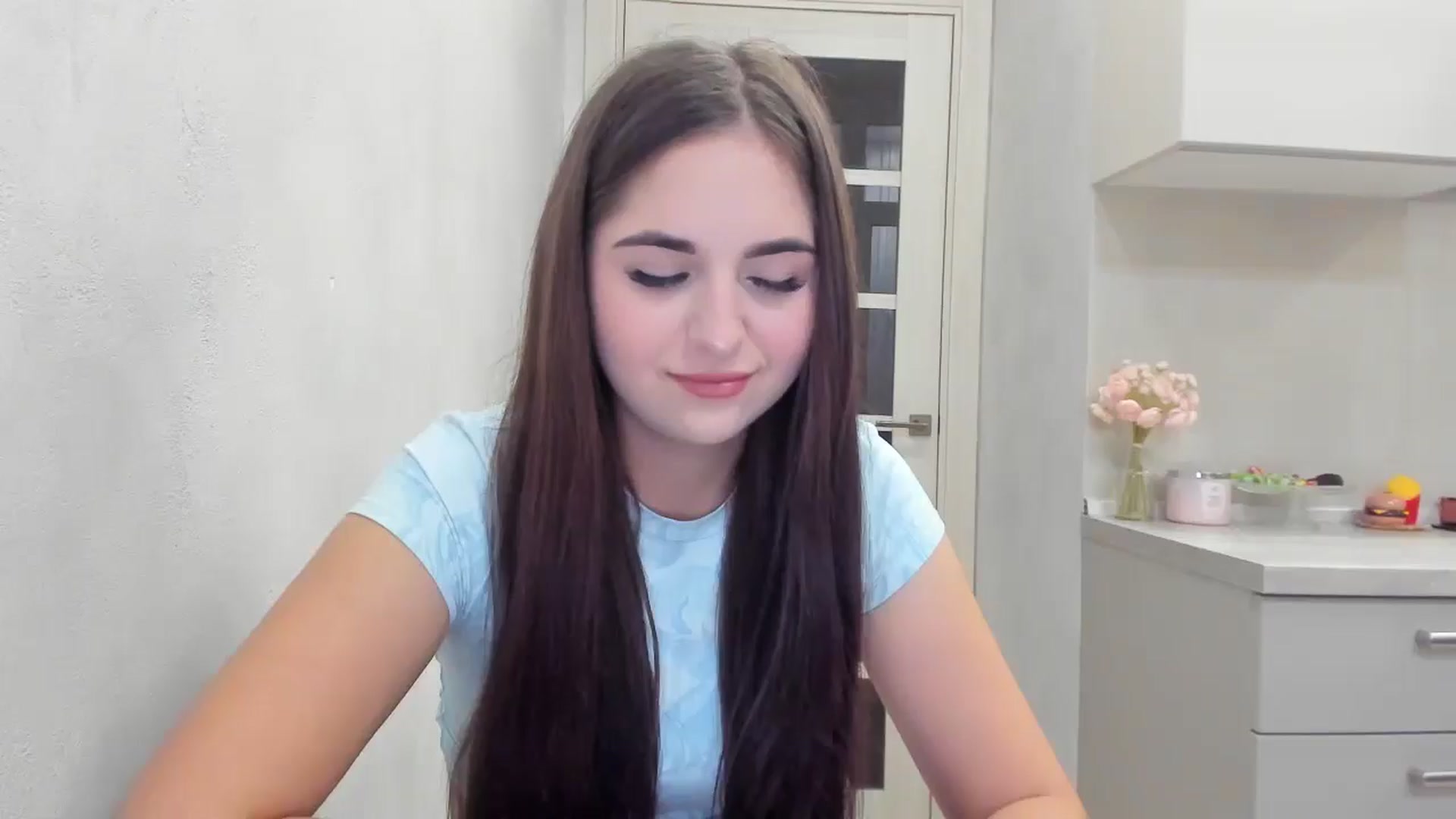 Gallery image thumbnail from Miss_Peach_'s myfreecams stream on, 04/11/2026, 17:47 image 13 of 20