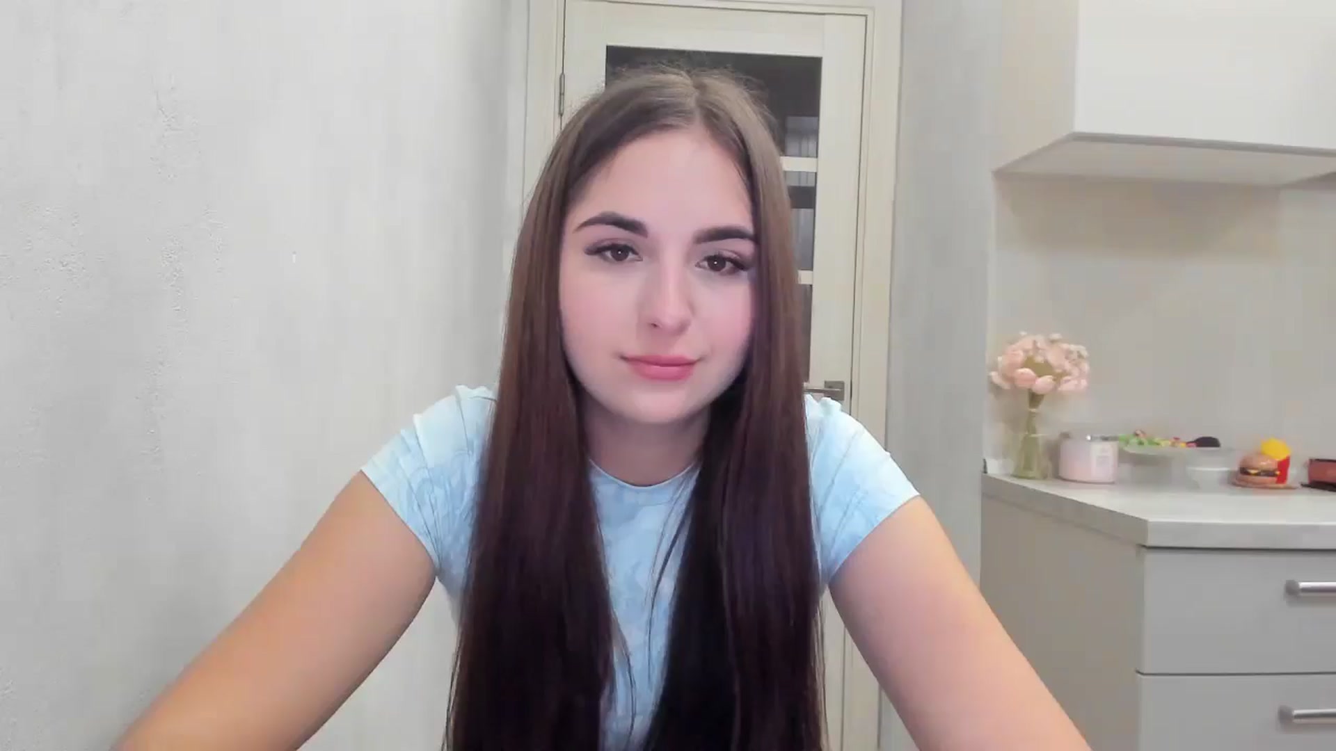 Gallery image thumbnail from Miss_Peach_'s myfreecams stream on, 04/11/2026, 19:44 image 19 of 20