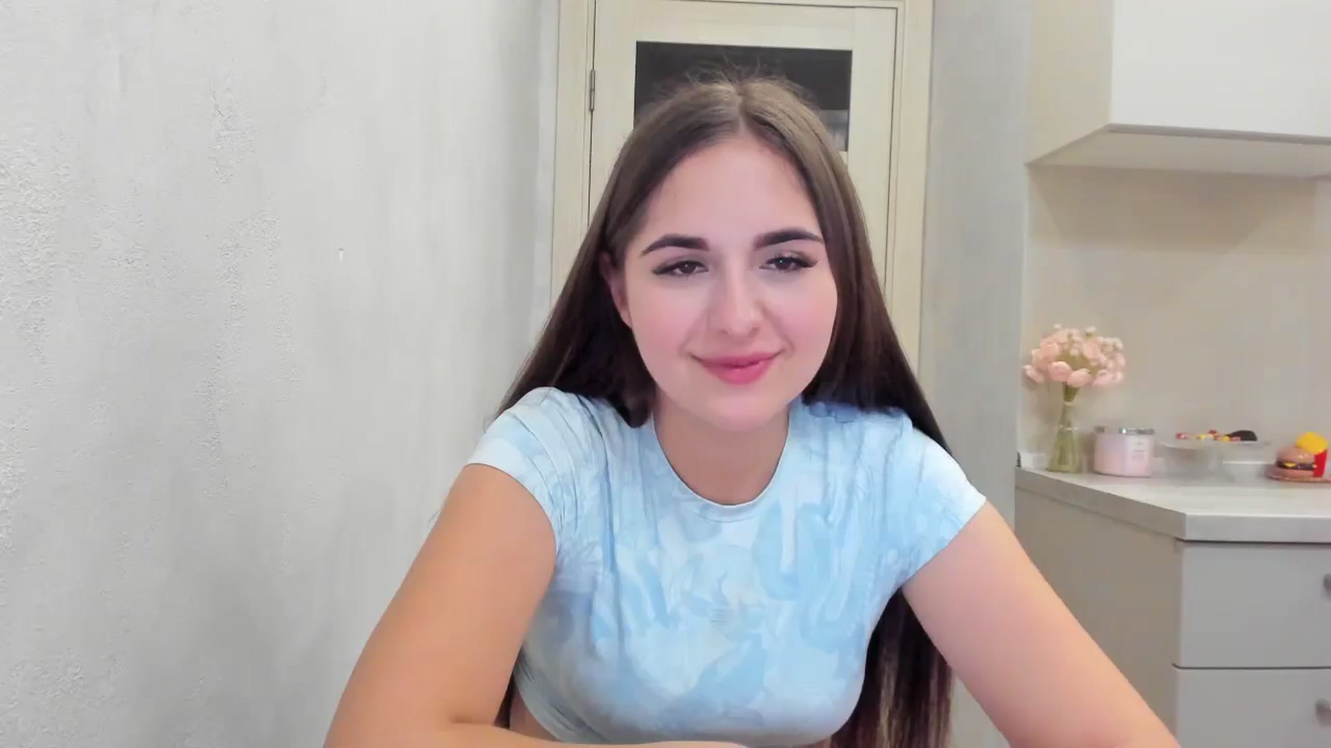 Gallery image thumbnail from Miss_Peach_'s myfreecams stream on, 04/11/2026, 23:48 image 18 of 20