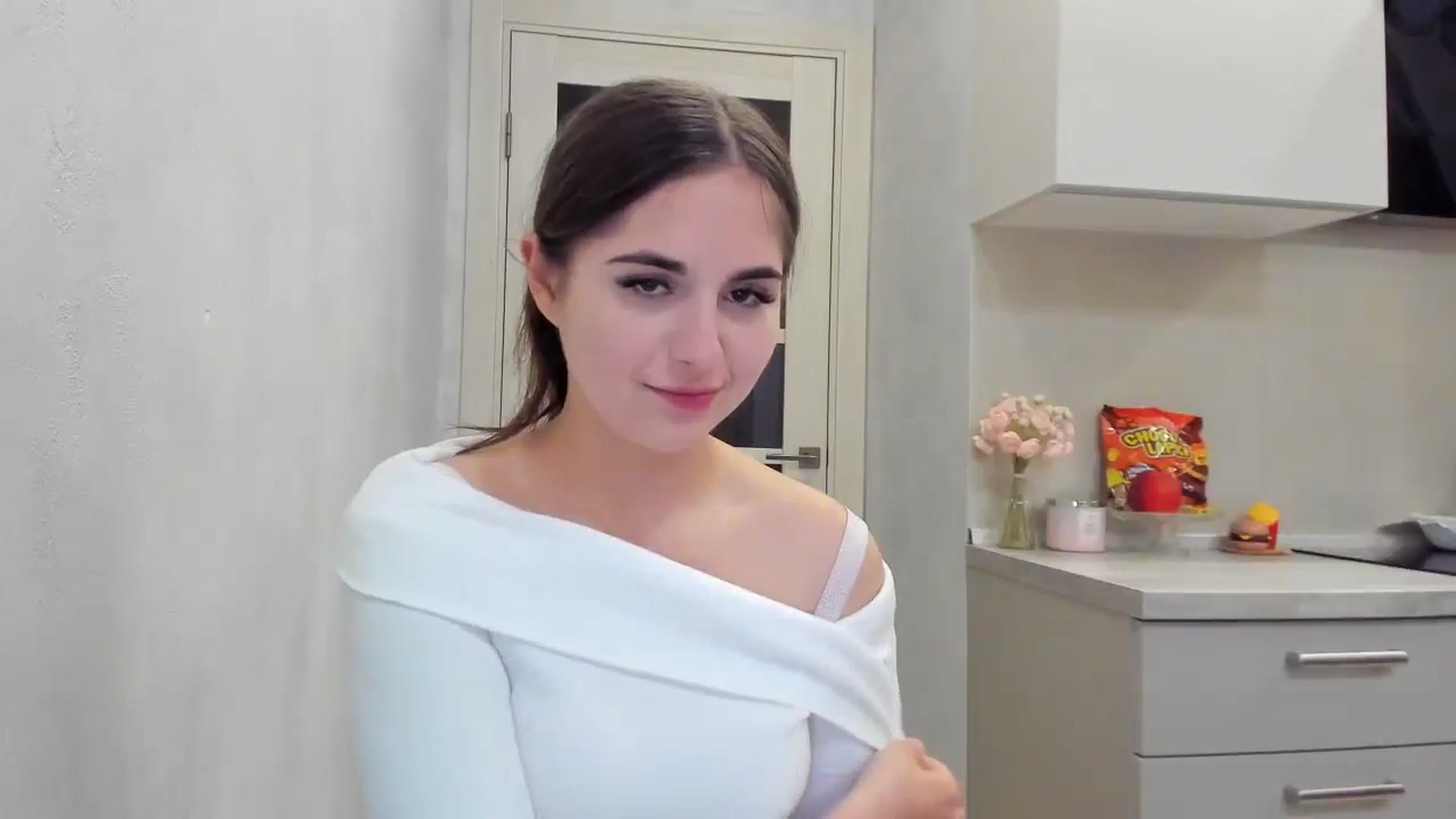 Gallery image thumbnail from Miss_Peach_'s myfreecams stream on, 04/14/2026, 20:59 image 10 of 20