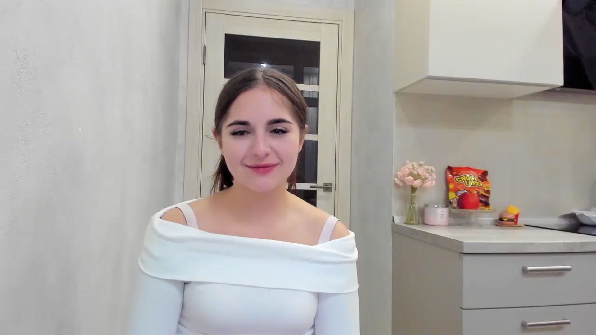 Gallery image thumbnail from Miss_Peach_'s myfreecams stream on, 04/14/2026, 20:59 image 13 of 20