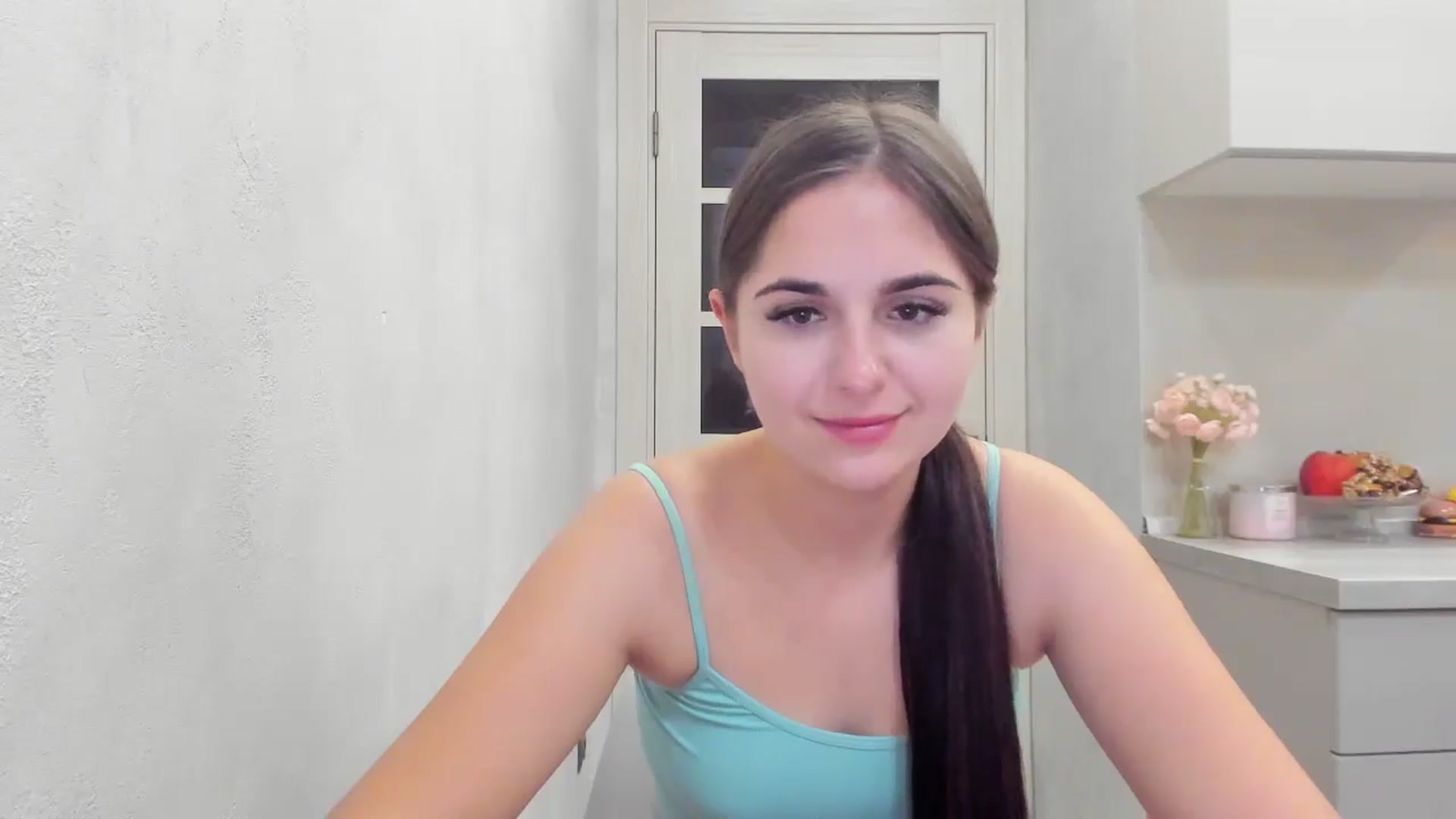 Gallery image thumbnail from Miss_Peach_'s myfreecams stream on, 04/15/2026, 18:54 image 17 of 20