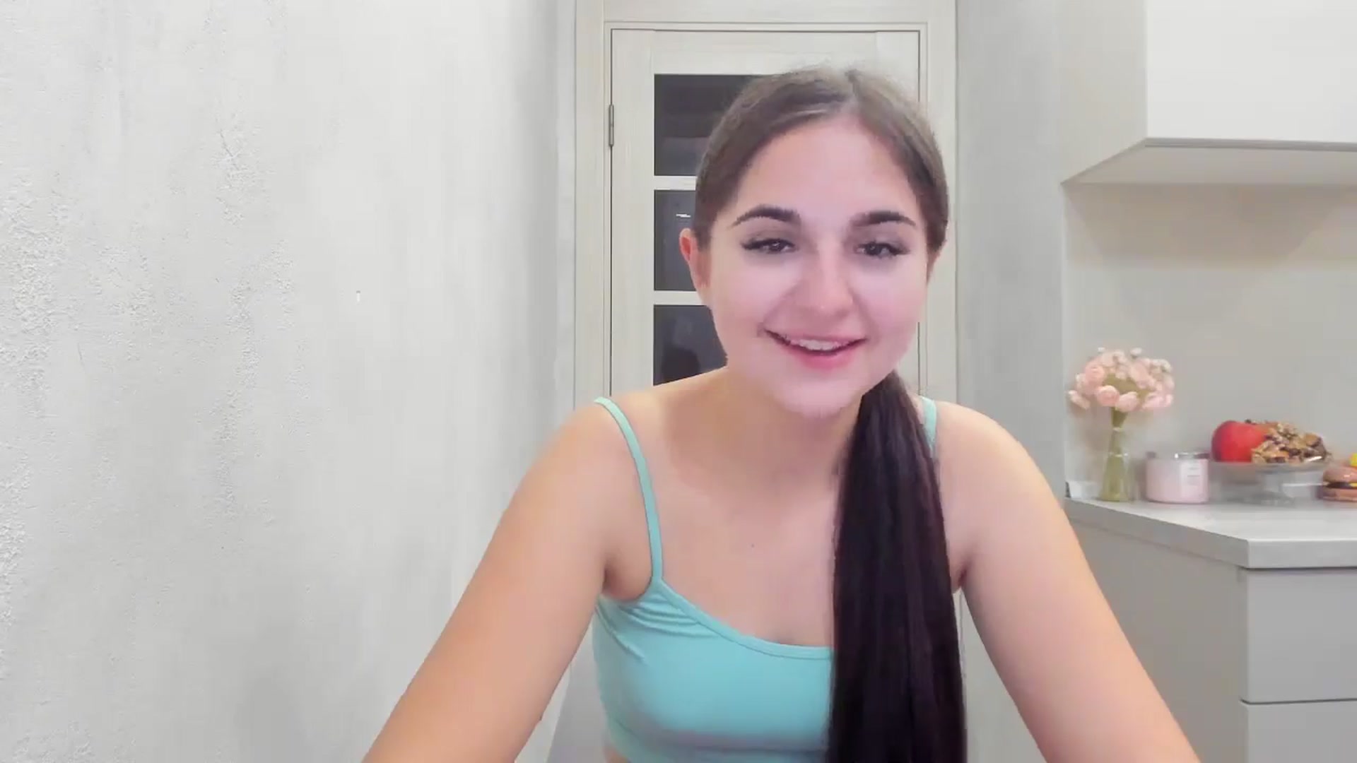 Gallery image thumbnail from Miss_Peach_'s myfreecams stream on, 04/15/2026, 18:54 image 18 of 20