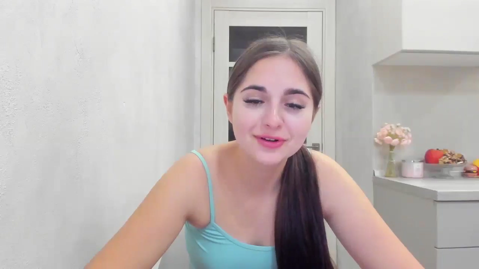 Gallery image thumbnail from Miss_Peach_'s myfreecams stream on, 04/15/2026, 20:08 image 6 of 20