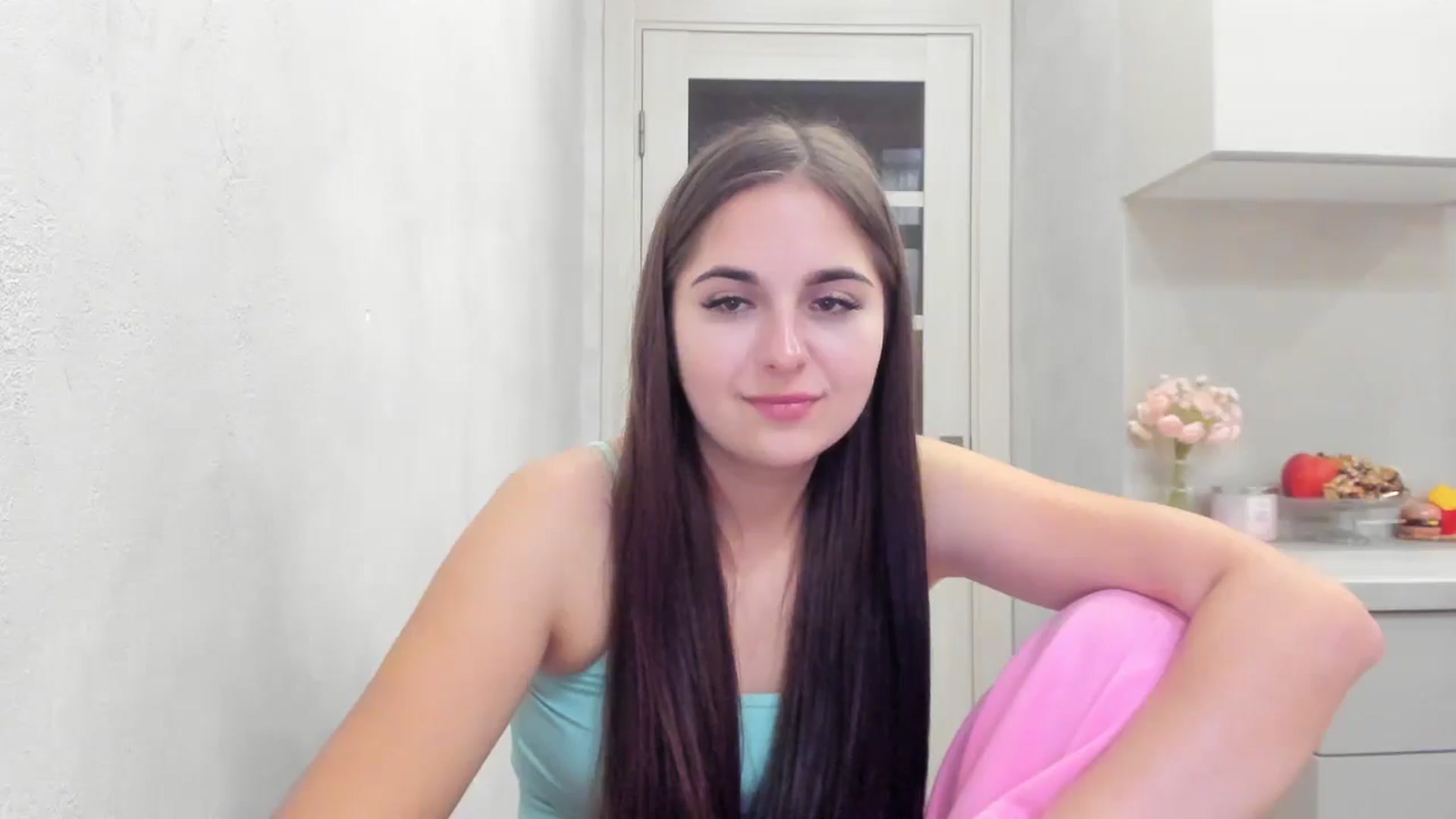 Gallery image thumbnail from Miss_Peach_'s myfreecams stream on, 04/15/2026, 20:08 image 16 of 20