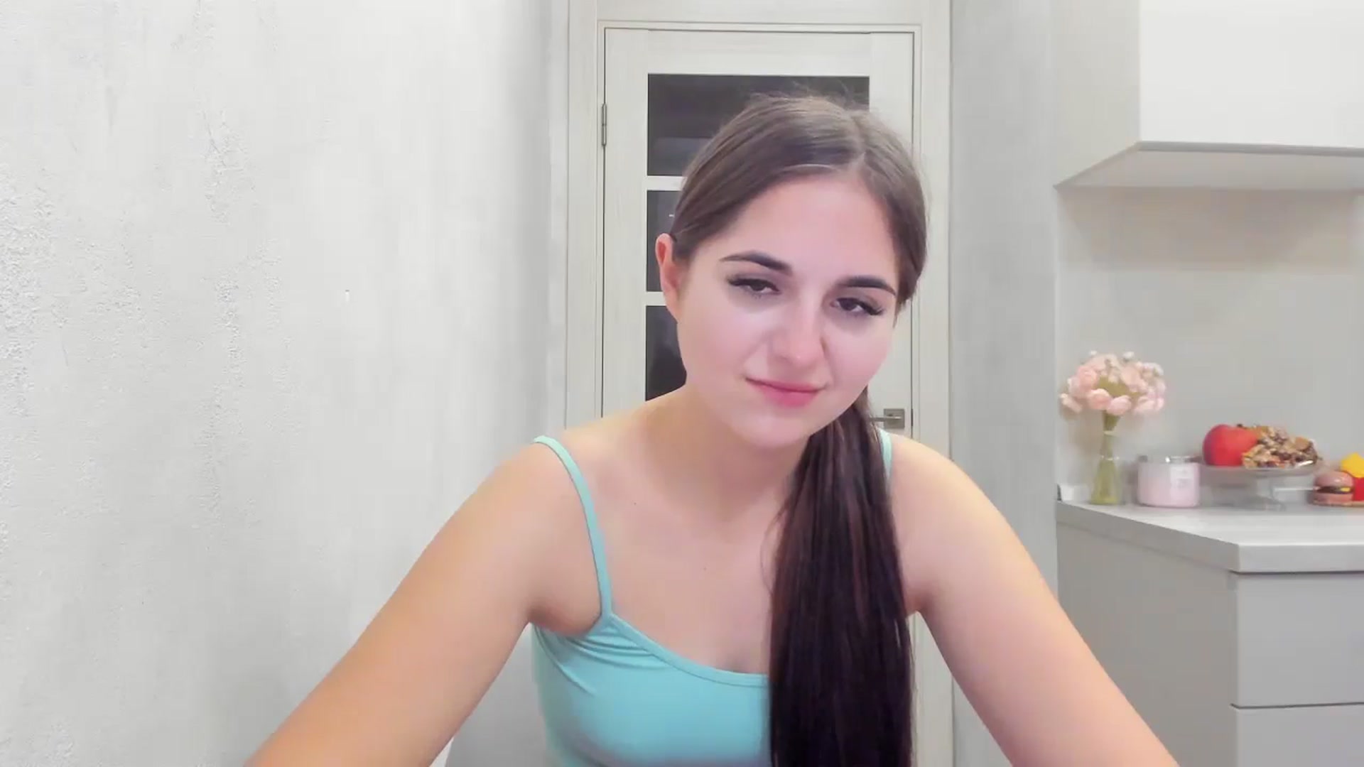 Gallery image thumbnail from Miss_Peach_'s myfreecams stream on, 04/15/2026, 20:08 image 7 of 20